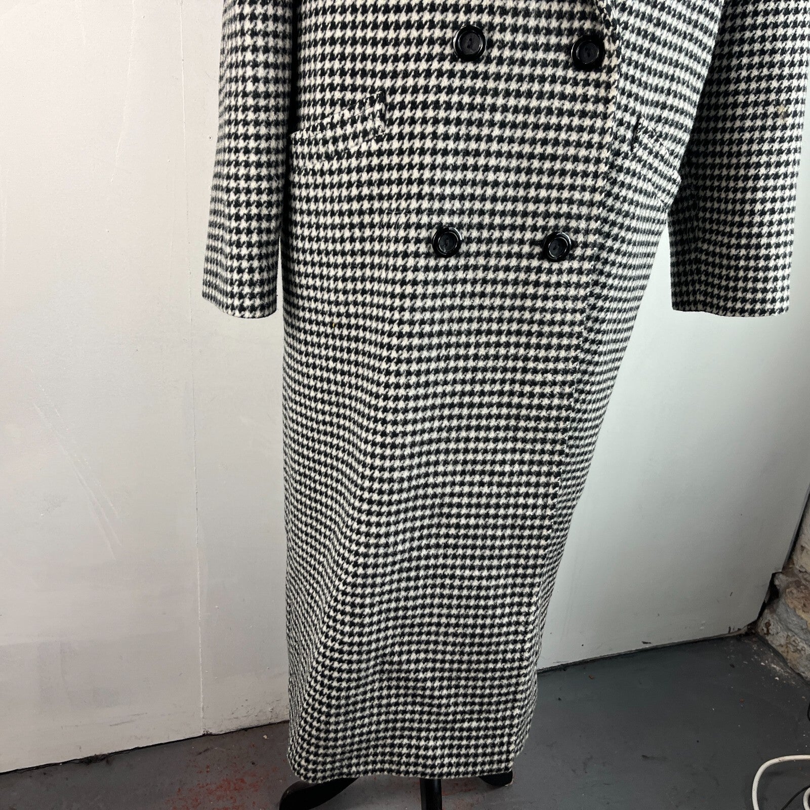 Vtg Kashmoor of London Wool Blend Long Overcoat UK 16 Black/White Houndstooth