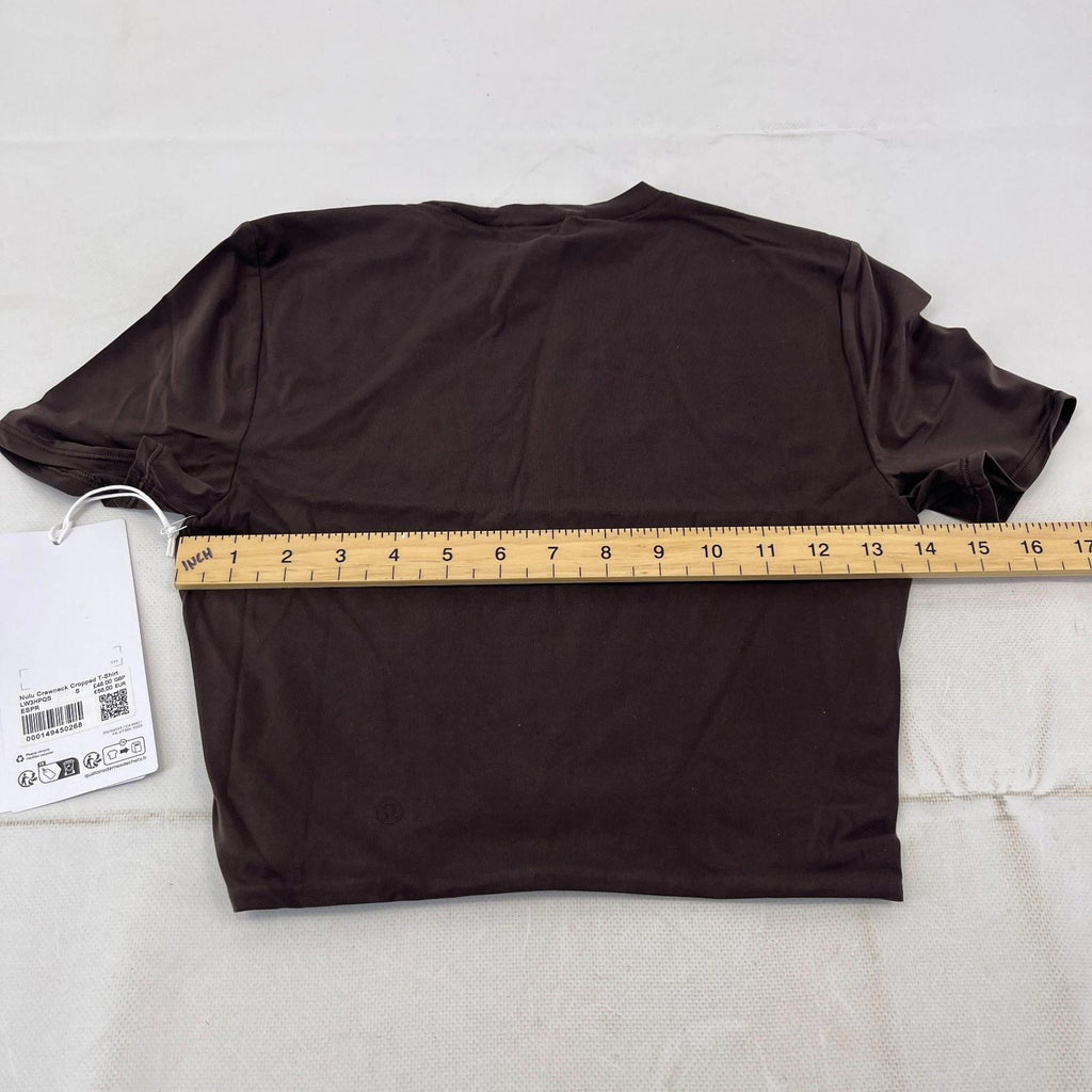 Lululemon Wundermost Nulu Cropped T-shirt Dark Brown size Small - New