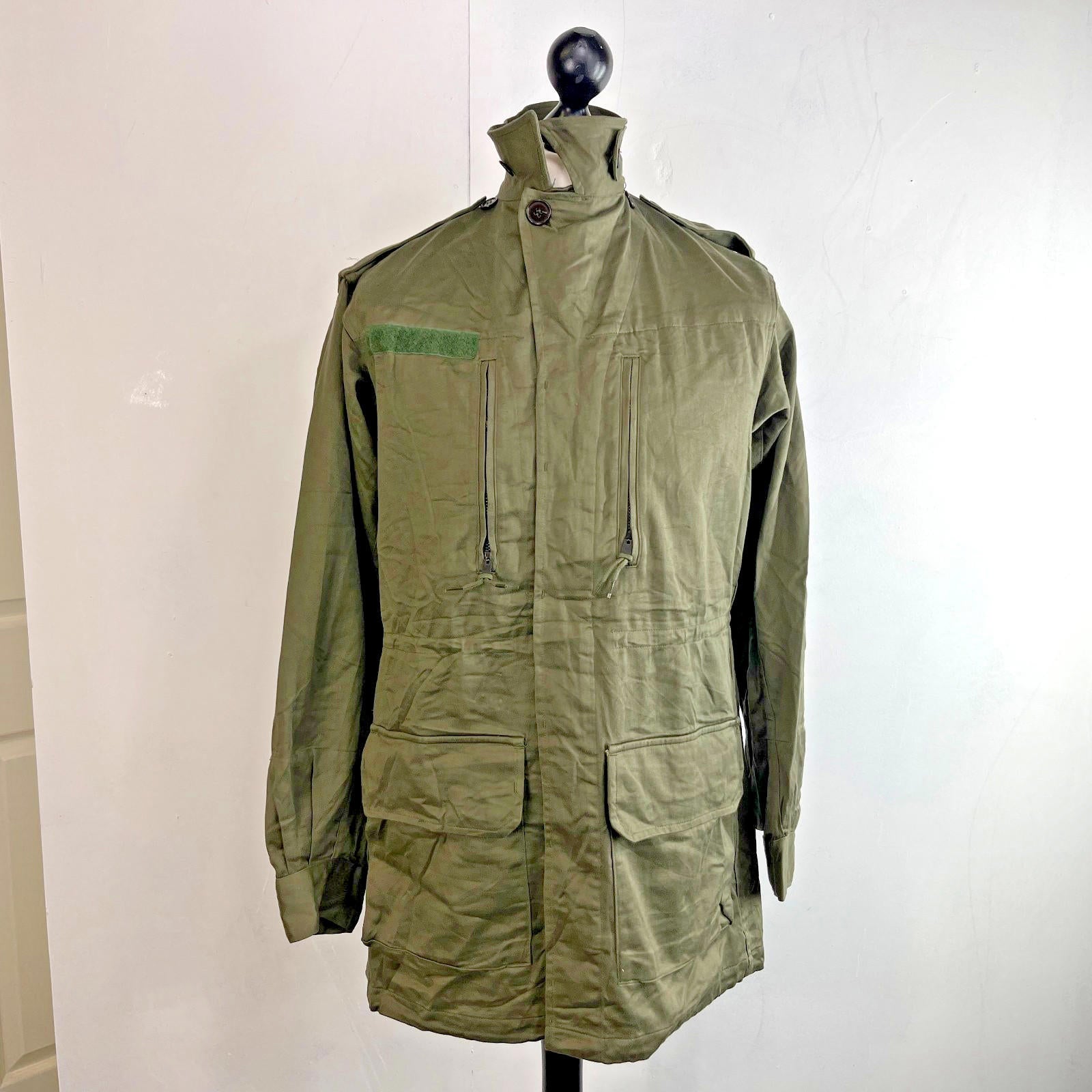 1968 French Army Combat Jacket Parka in Olive Green size 92 L - Near Mint