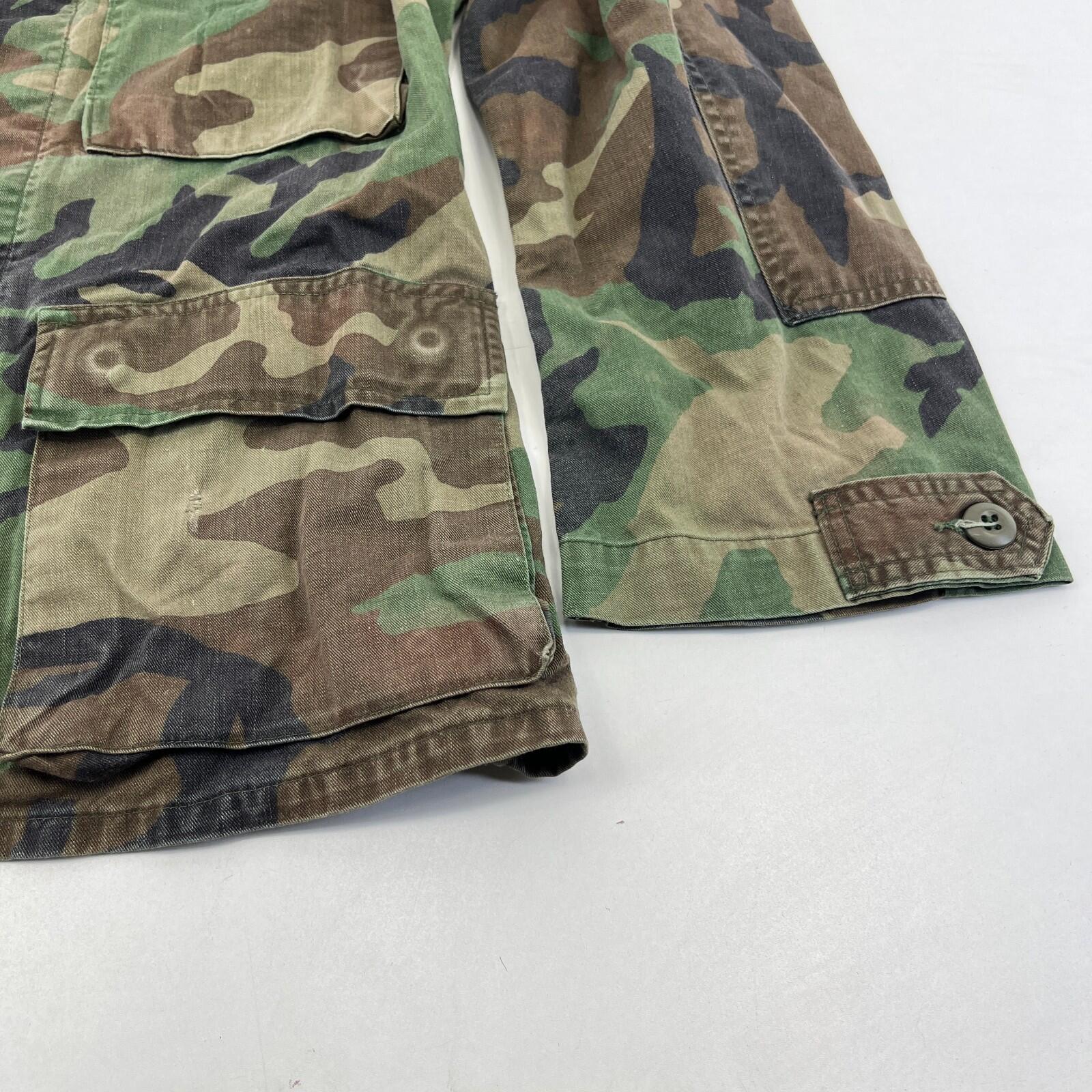 Vtg US Air Force Military Jacket Men's size Small-Short Green Camo Field Army