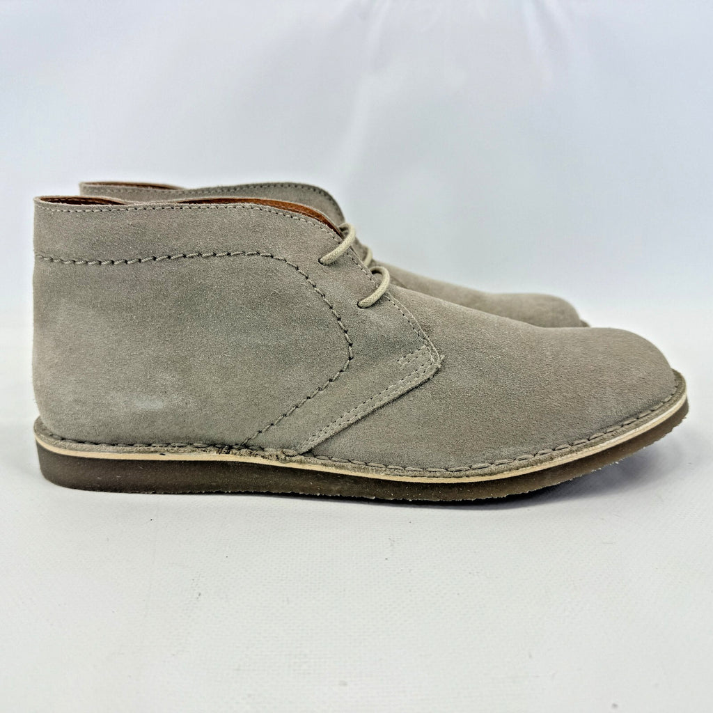 Delicious Junction Crowley Suede Desert Boots in Beige size UK 9 EU 43