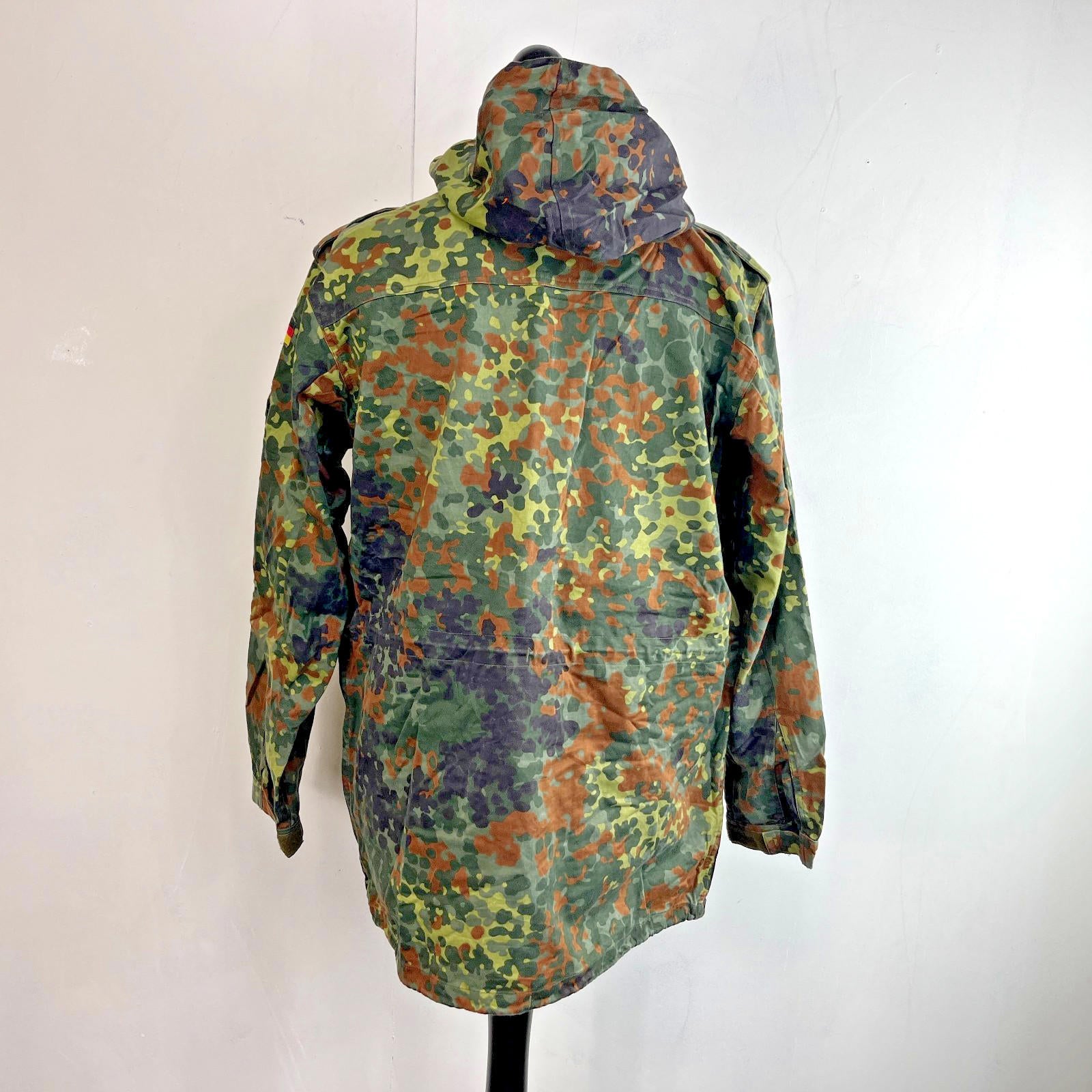 Vtg 1996 German Army Flecktarn Camouflage Parka Jacket Combat Green Gr.2
