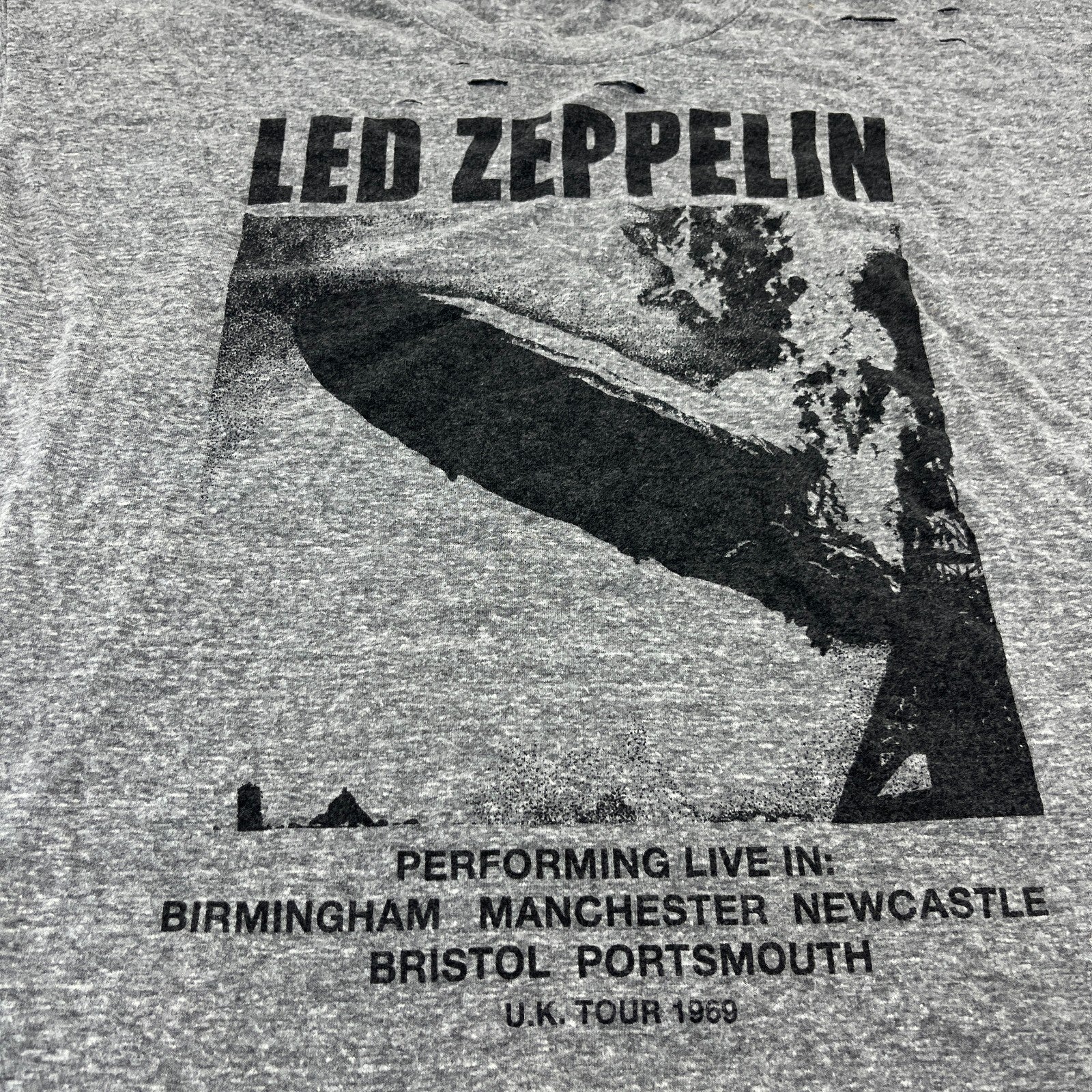 Daydreamer Led Zeppelin 1969 Tour Print Distressed T-Shirt Grey size US M UK XL