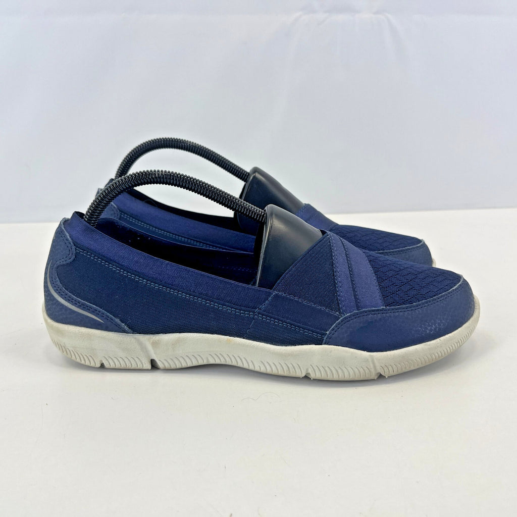 Skechers Women's Slip On Trainers Navy Blue size UK 7 EU 40
