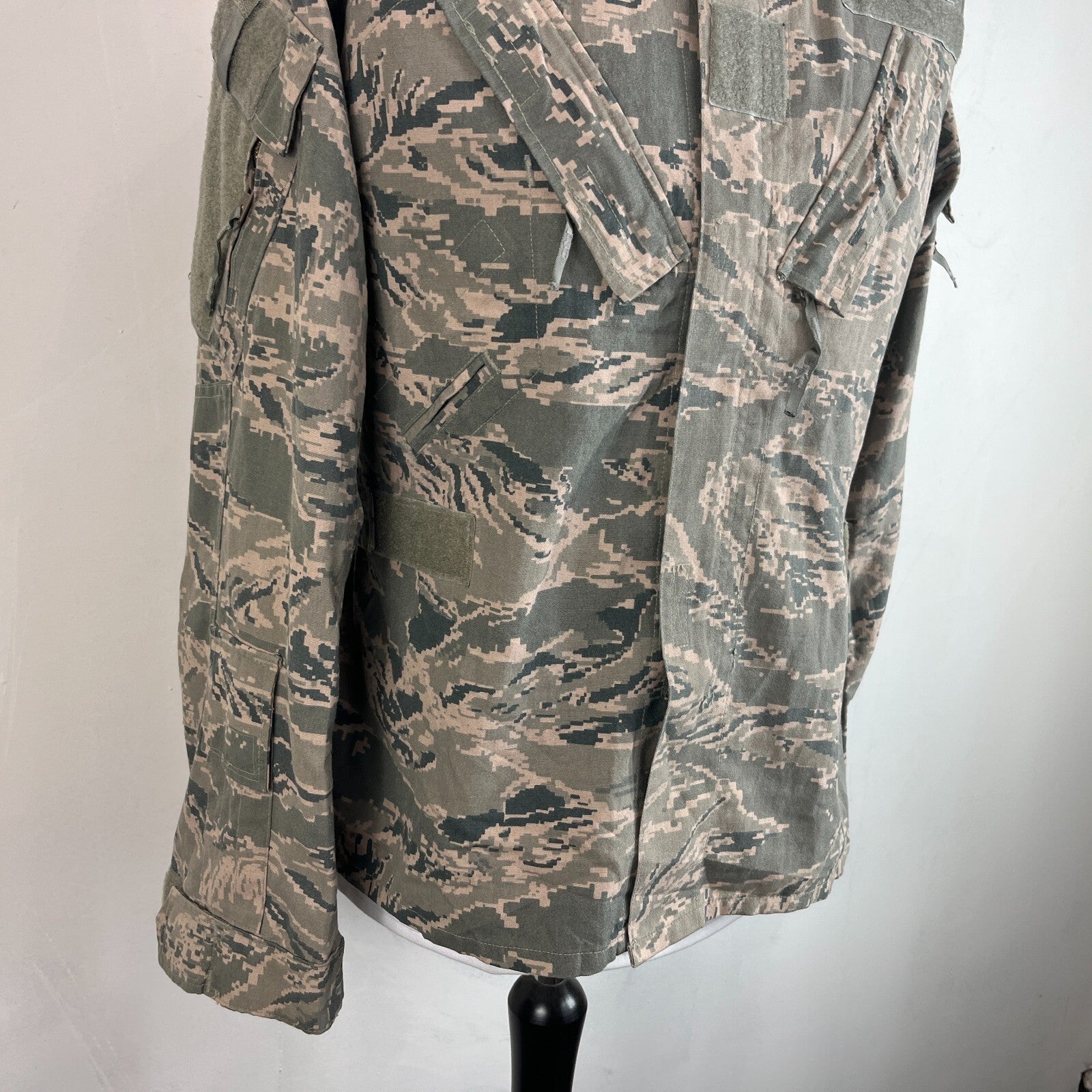 US Air Force Tactical Flight Duty Uniform Jacket Tiger Stripe BDU Medium Short