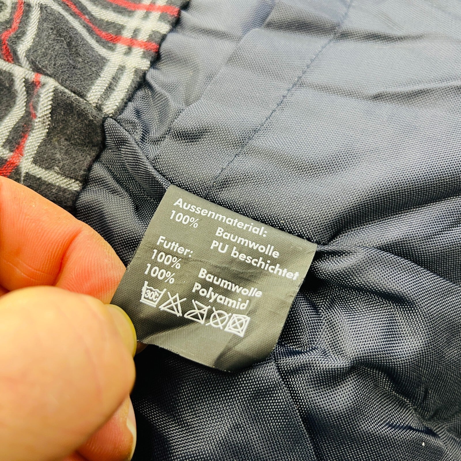 Glengreen Made in England Wax Jacket in Black size Large