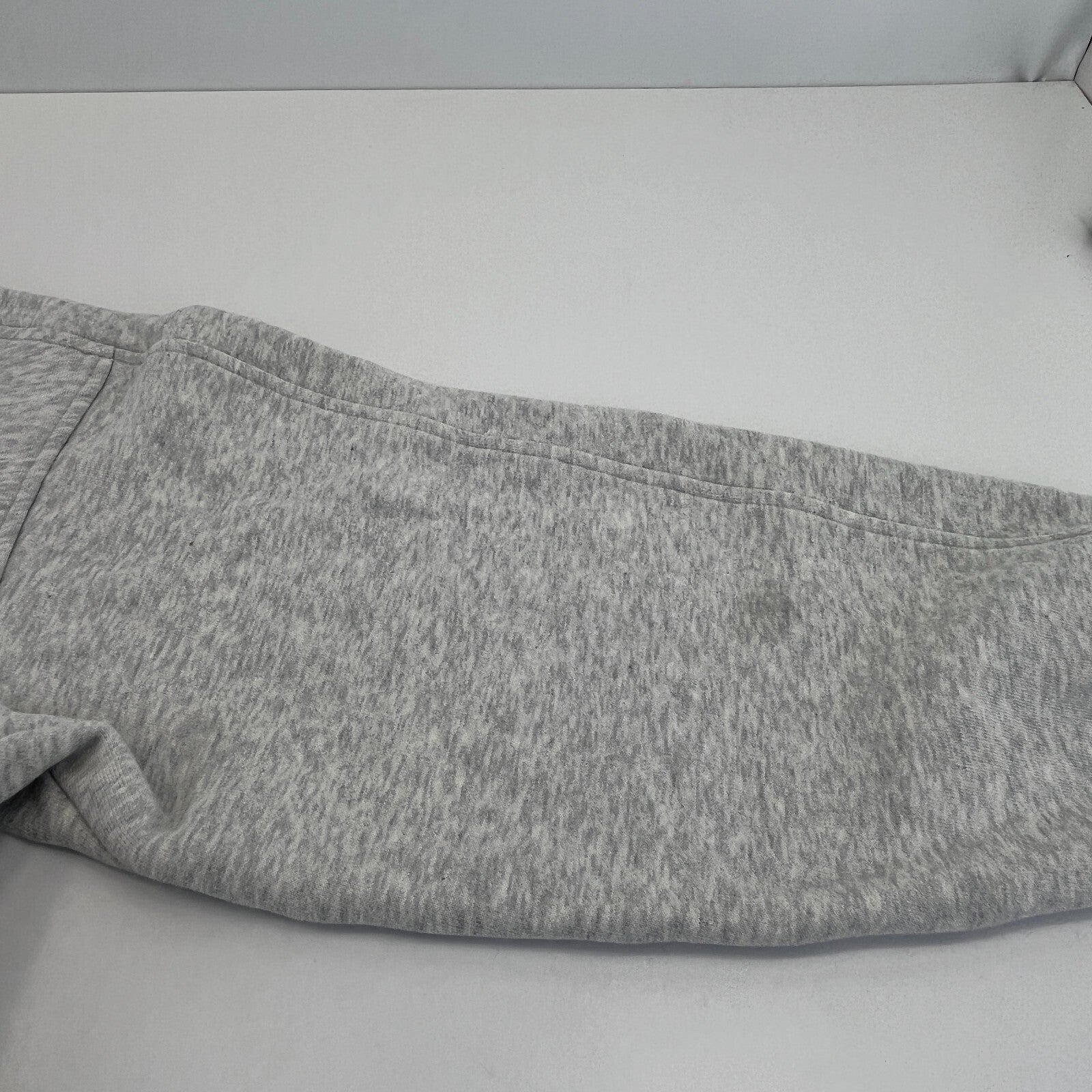 Sweaty Betty Premium Brushed Crew Neck Thick Sweatshirt Light Grey size M/12