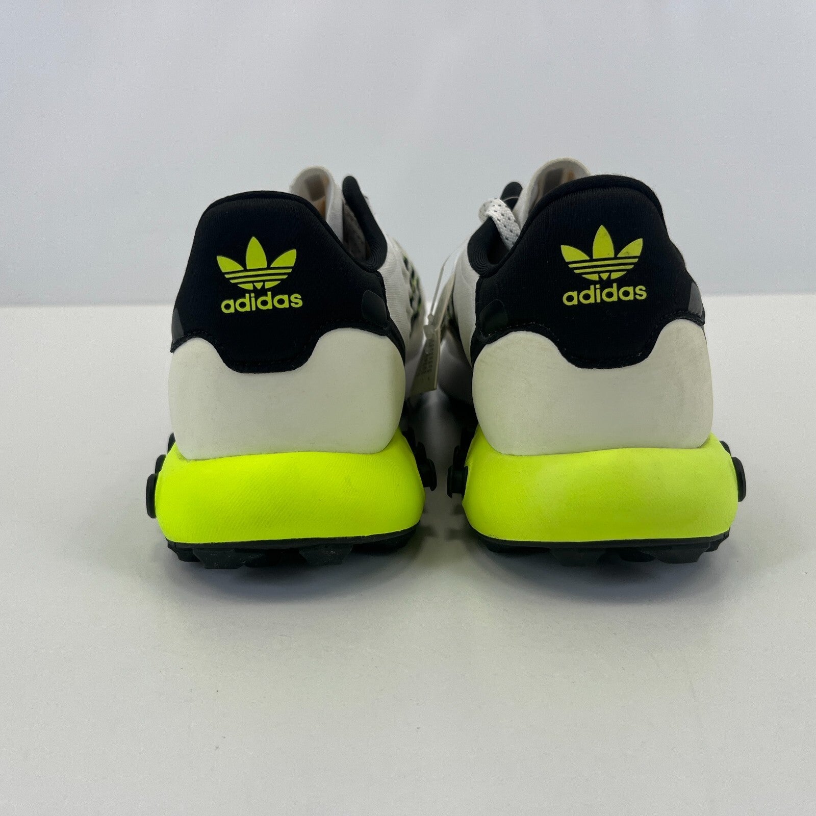 Adidas LA Trainer III S Trainers UK Junior size 5.5 FY7216 White/Black/Fluo