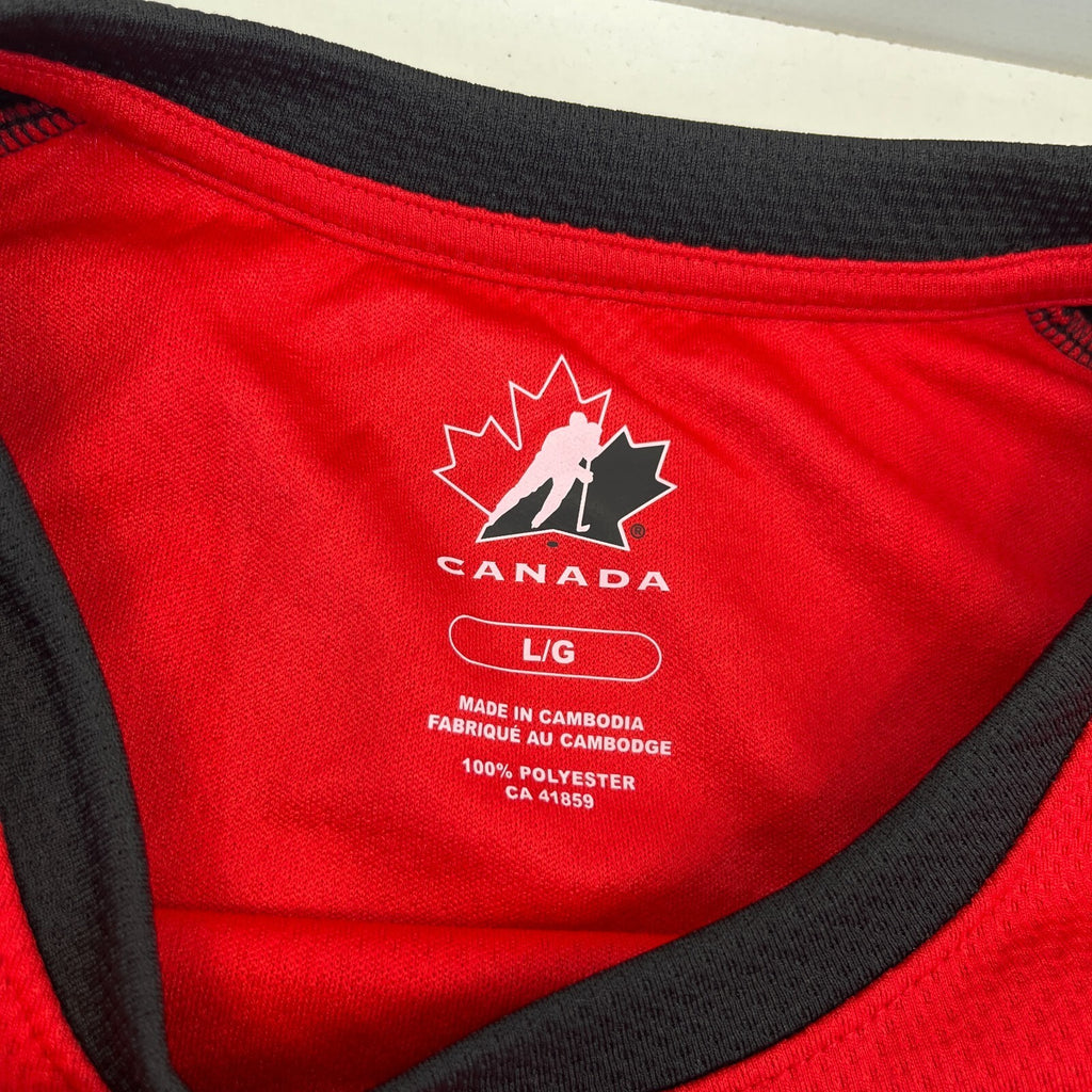 Vintage Canada Hockey Jersey Red/Black Men’s size Large