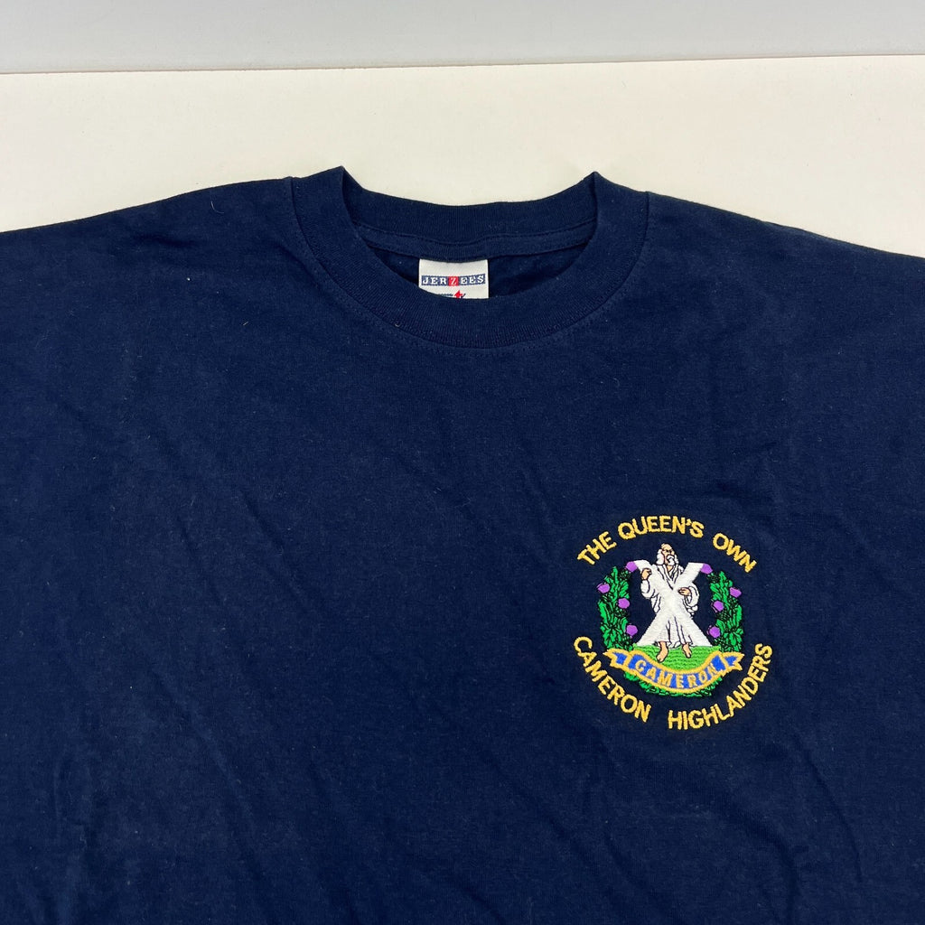 Rare The Queen's Own Cameron Highlander Embroidered T Shirt in Navy Blue size M