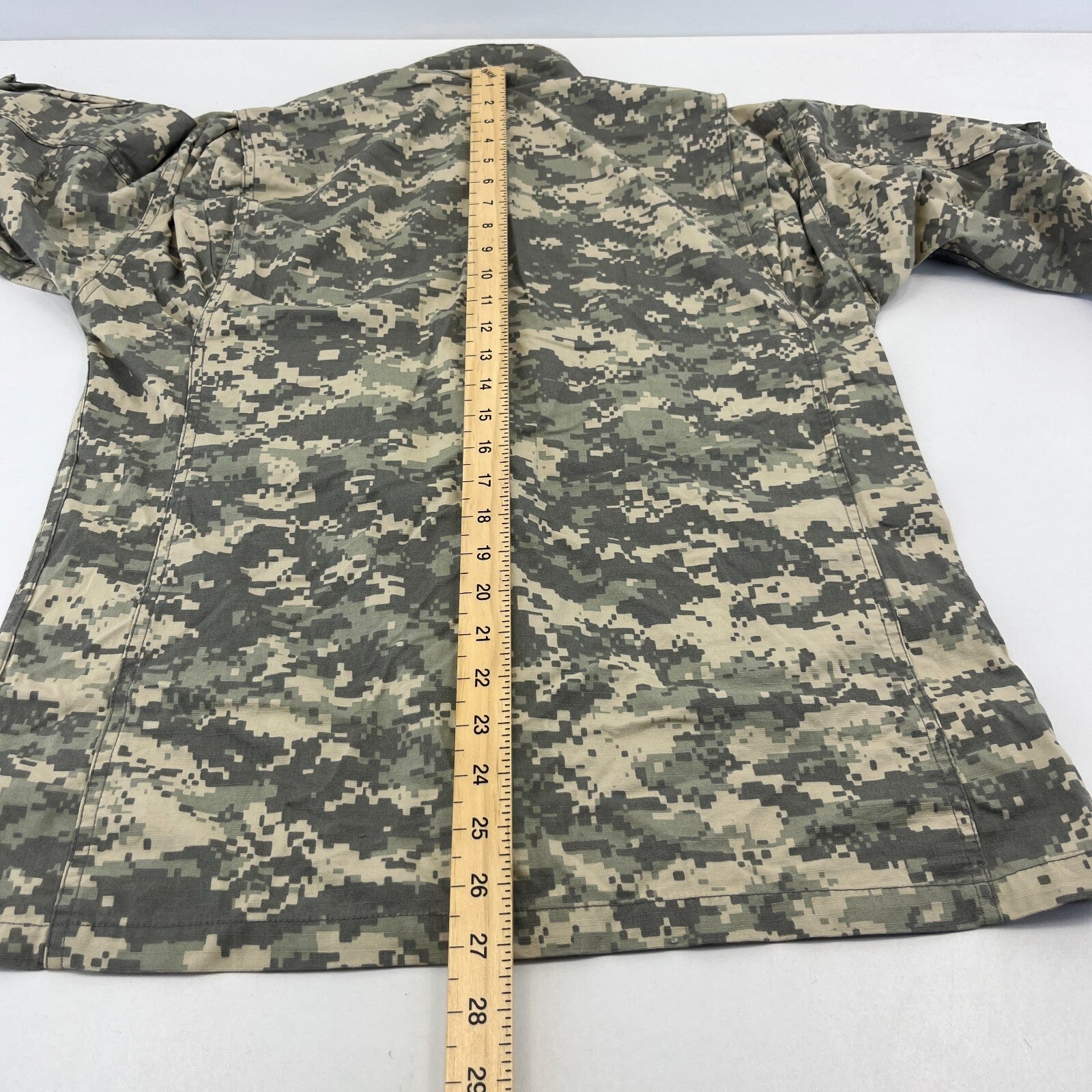 US Army Issue Digital Jacket Camo Combat Uniform Surplus US size Small-Regular