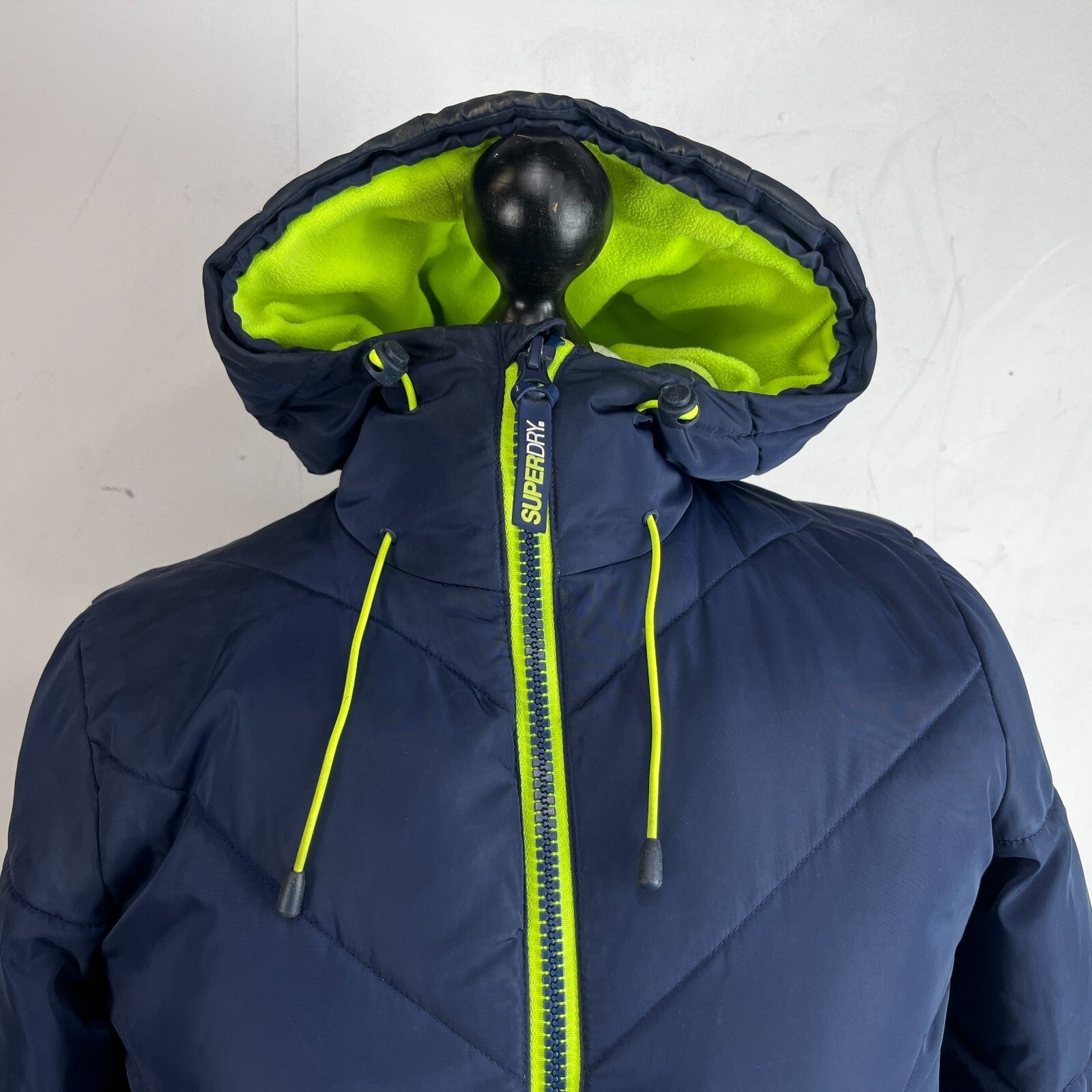Superdry Navy Blue & Green Puffer Jacket with Hood size XS