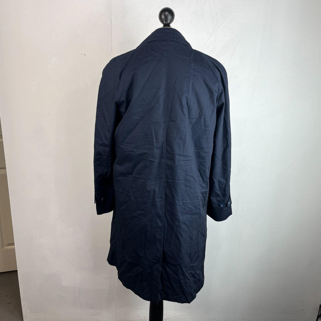 Vintage Men's Trench Coat in Navy Blue with Removable Liner size R40 Raincoat