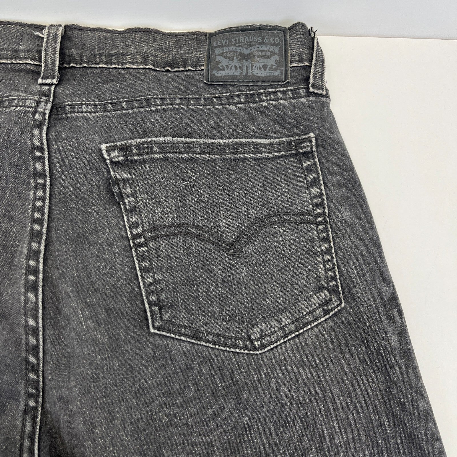 Levi’s 724 High Rise Straight Jeans Charcoal Grey W32" L30"