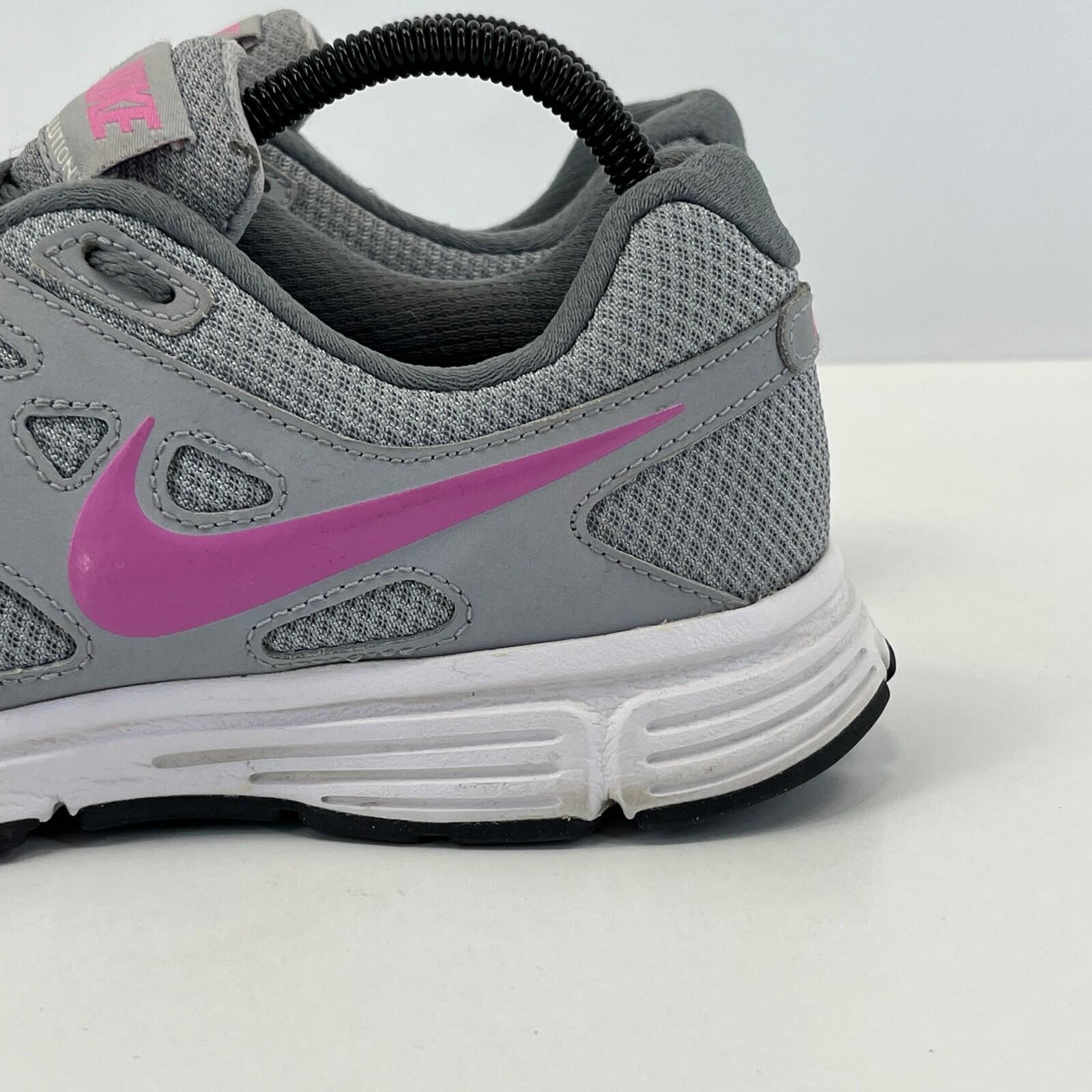 Nike Trainers Revolution 2 Grey & Pink Mesh Running Gym Shoes size UK 7 / EU 41