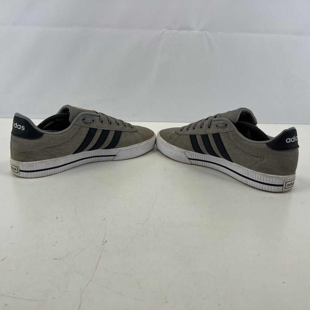 Adidas Daily 3.0 Men’s Trainers Dove Grey size UK 10 - EU 44 2/3 - FW3270