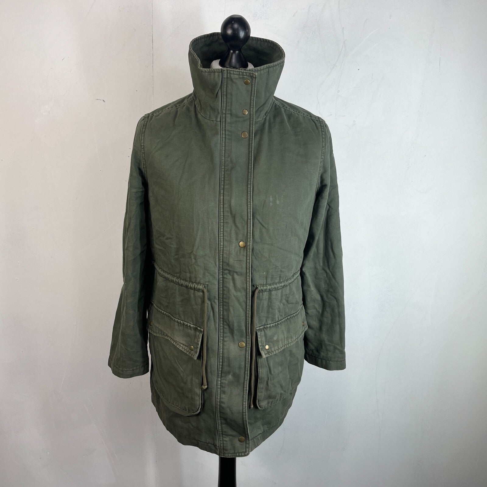 Old Navy Womens Khaki Green Parka Vintage Insulated Scooter Jacket size Medium