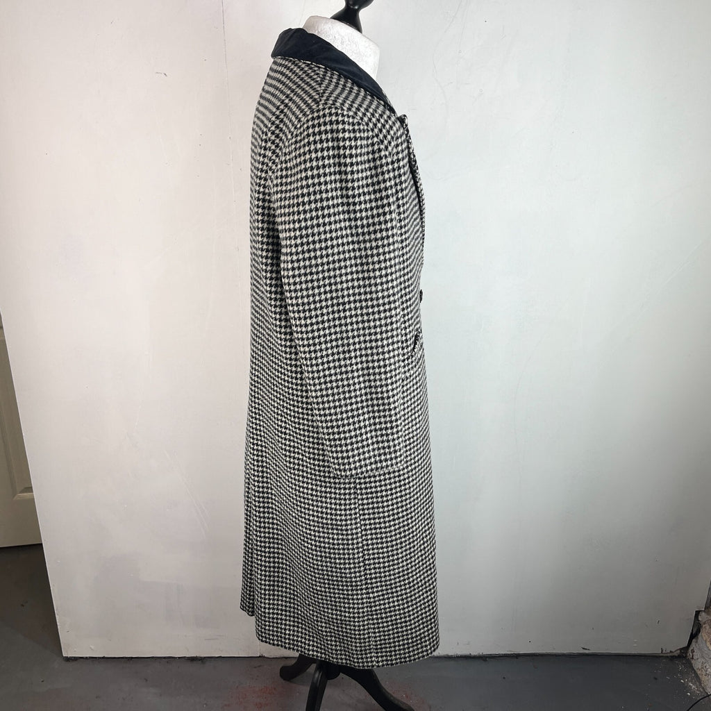 Vtg Kashmoor of London Wool Blend Long Overcoat UK 16 Black/White Houndstooth