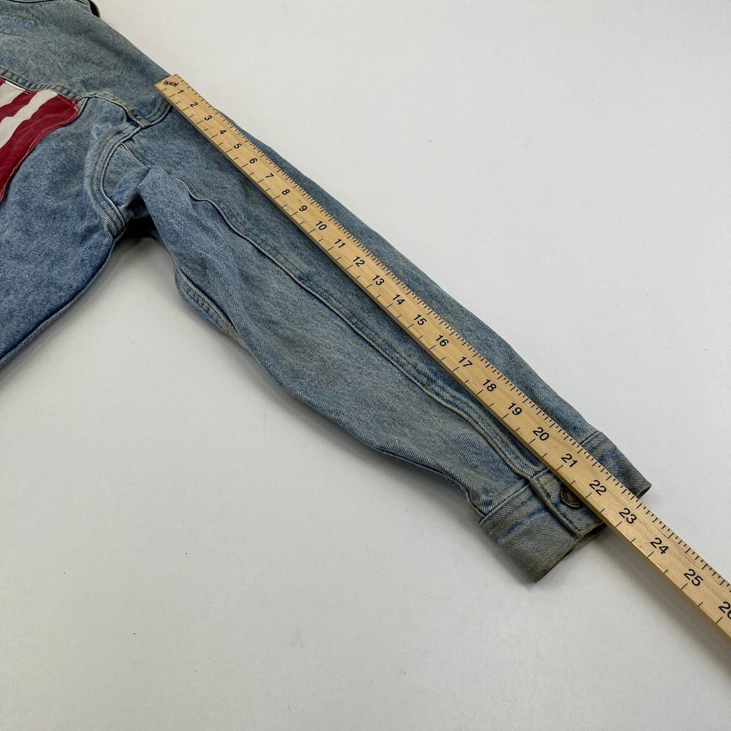 Vintage Wrangler Rugged Wear Denim Jacket with USA Flag size L (14-16) Punk