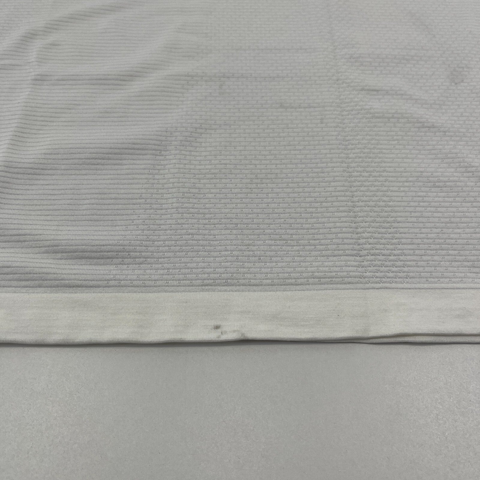Lululemon Swiftly Tech Racerback Tank Top 2.0 White size UK 16 US 12 - New