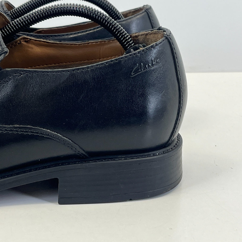 Clarks Ultimate Comfort Collection Men's Leather Slip On Shoes in Black size 9 G
