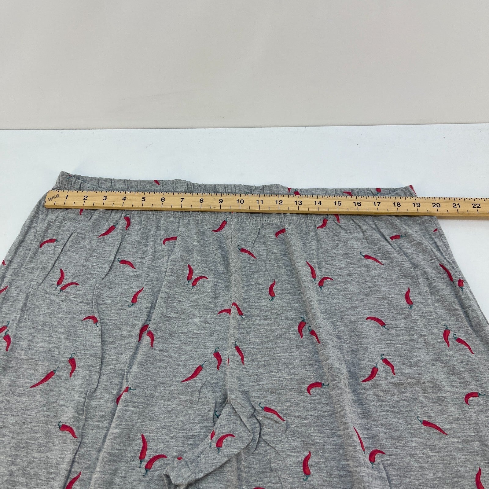M&S Ladies Pyjama Set UK XL 20-22 Grey with Chillies Long Leg Short Sleeve New