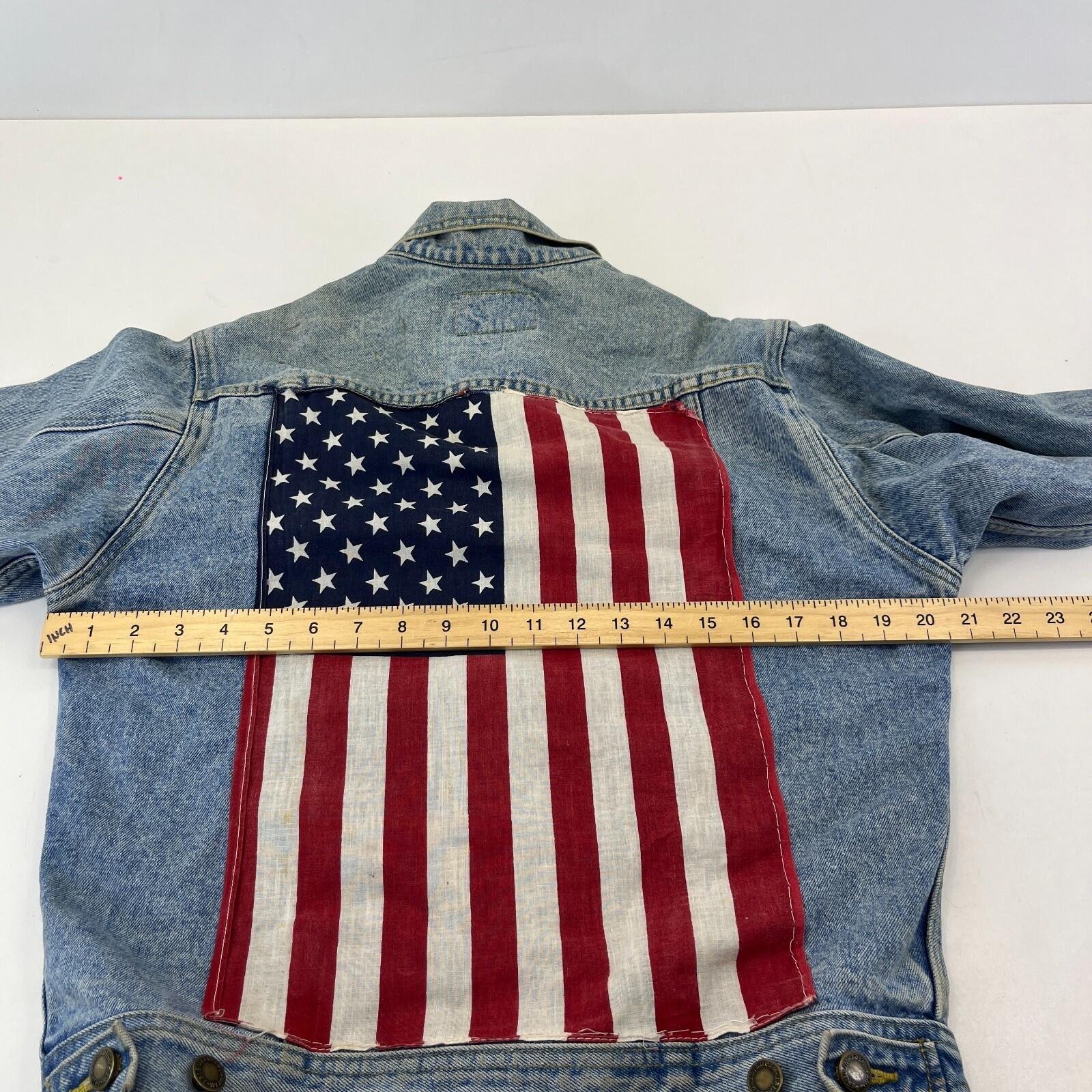 Vintage Wrangler Rugged Wear Denim Jacket with USA Flag size L (14-16) Punk