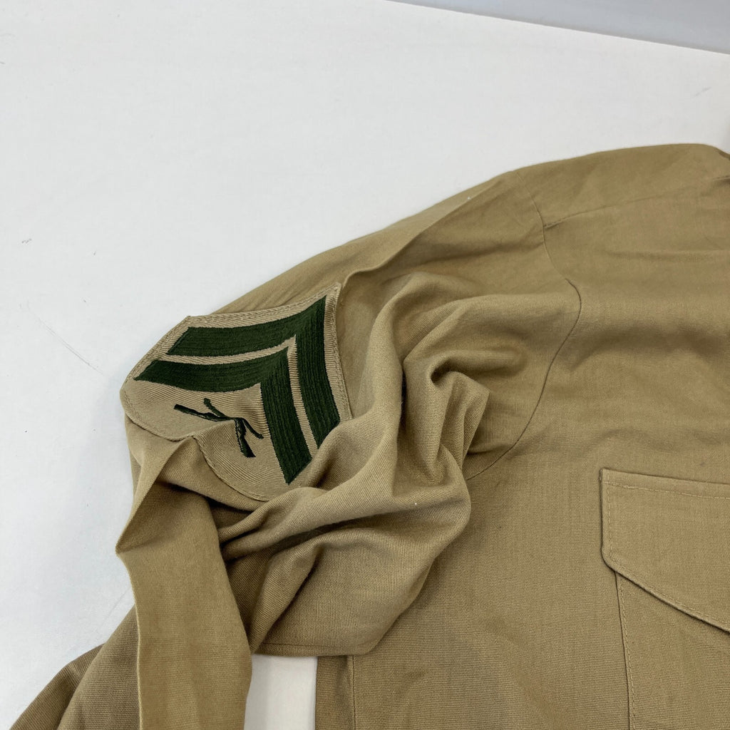 Vintage American Army Military Long Sleeve Shirt with Badges Khaki Brown size L