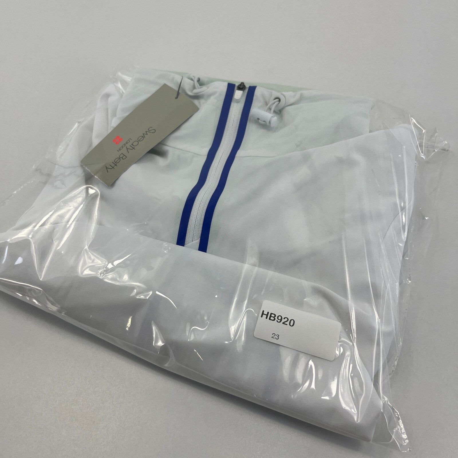 Sweaty Betty Gravity Run Half Zip Jacket Womens size M White Mint Green Pullover