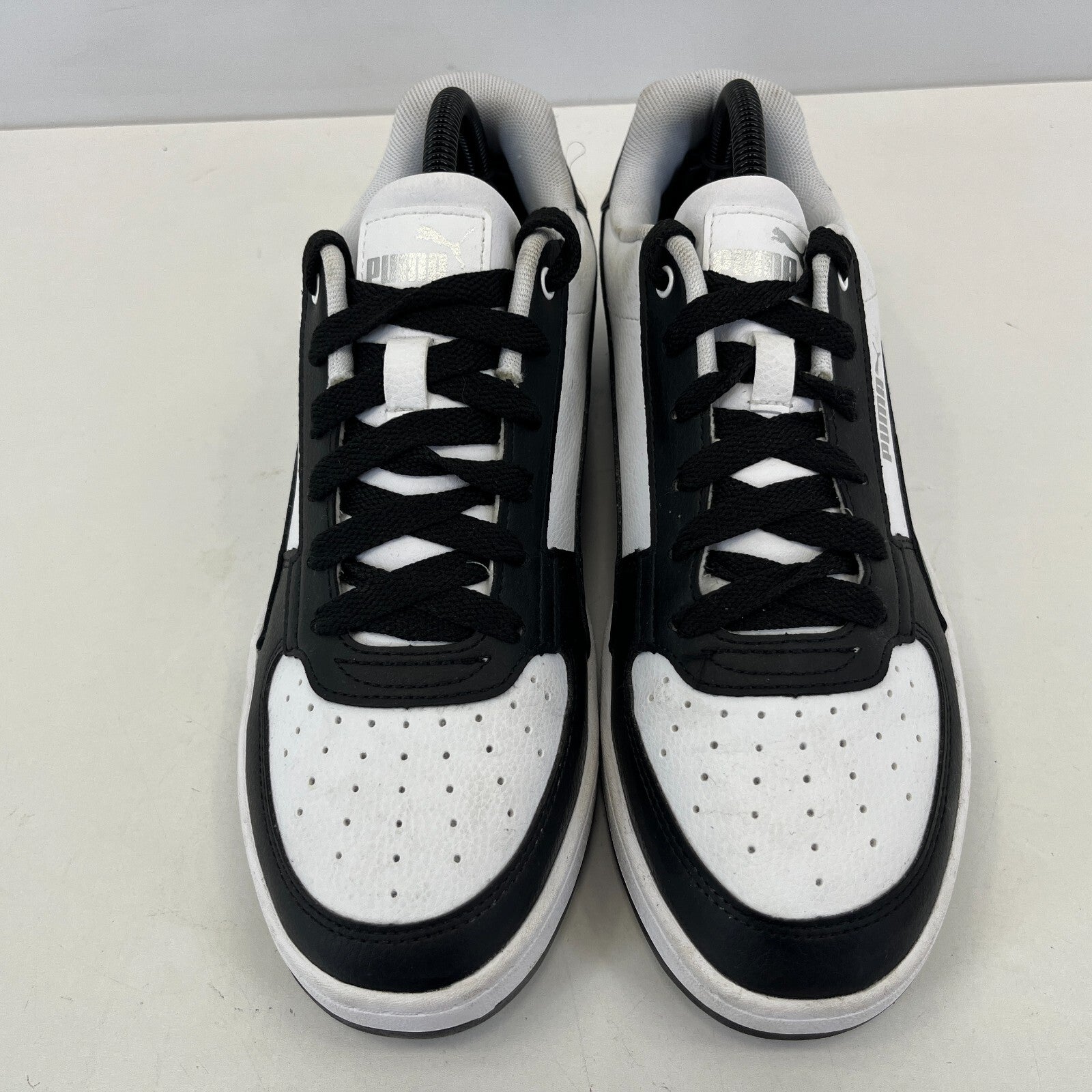 Puma Caven Trainers White Black Green 392290-58 Basketball size UK 7 - EU 40.5