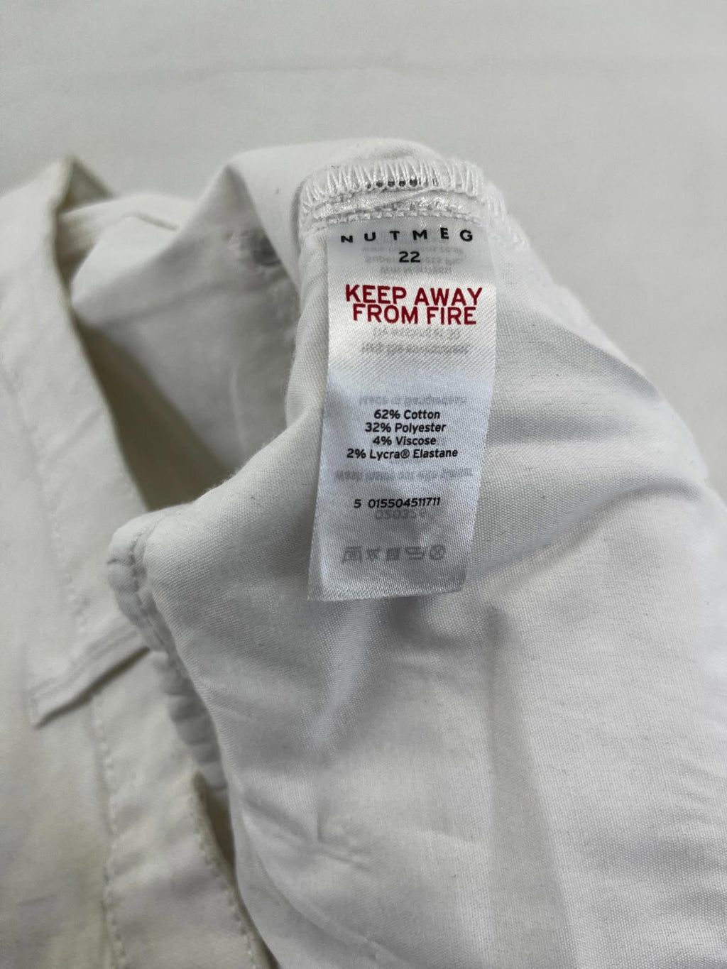 Nutmeg Skinny Tapered Jeans in White UK Women's size 22 - NWOT