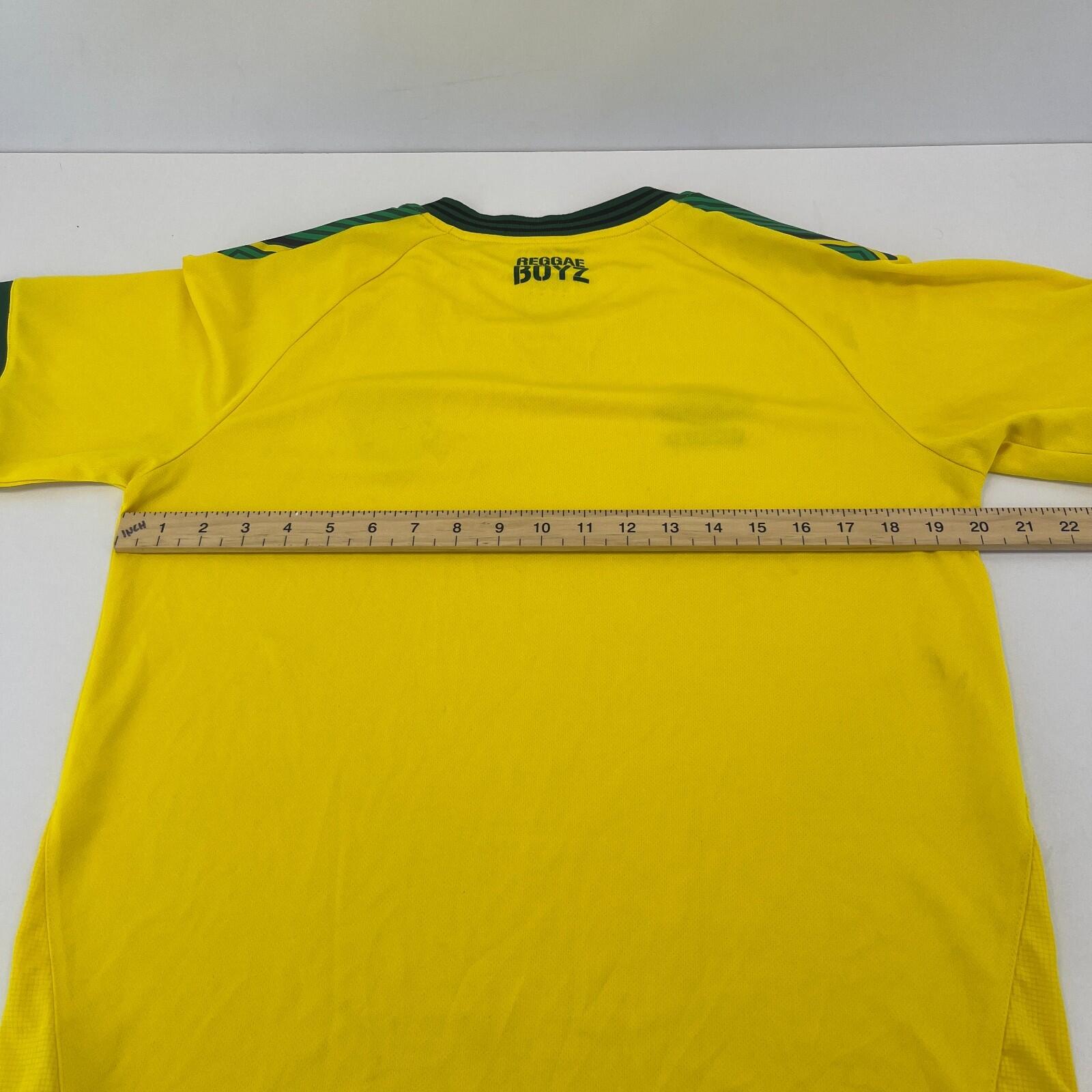 Jamaica Football Shirt size M Yellow Green Home 2021-2022 Mens Soccer Umbro