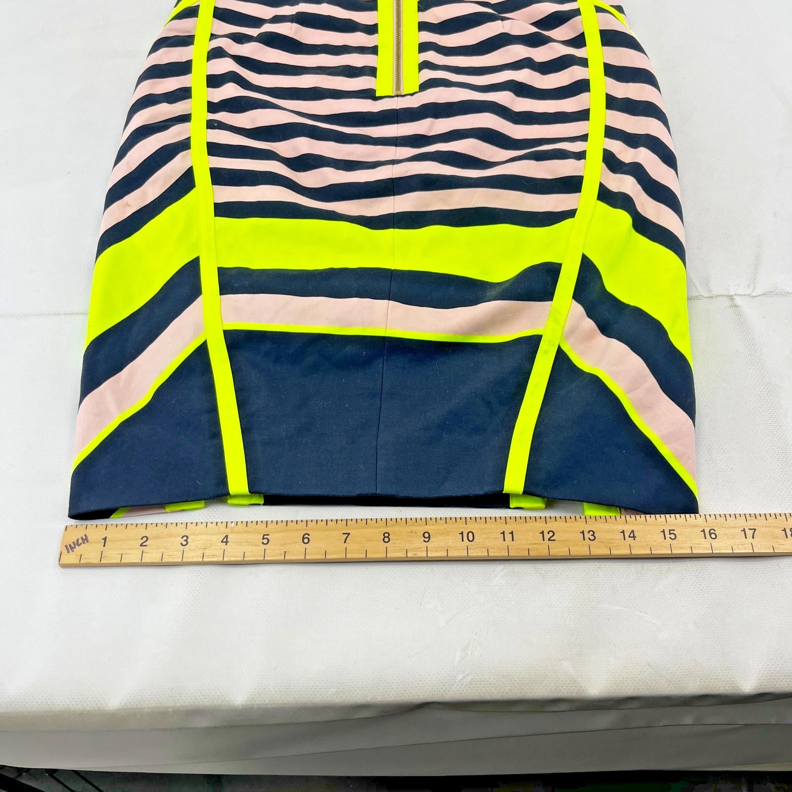 Ted Baker Women's Pencil Skirt UK 10 (Ted 2) Stretch Cotton Bright Geometric