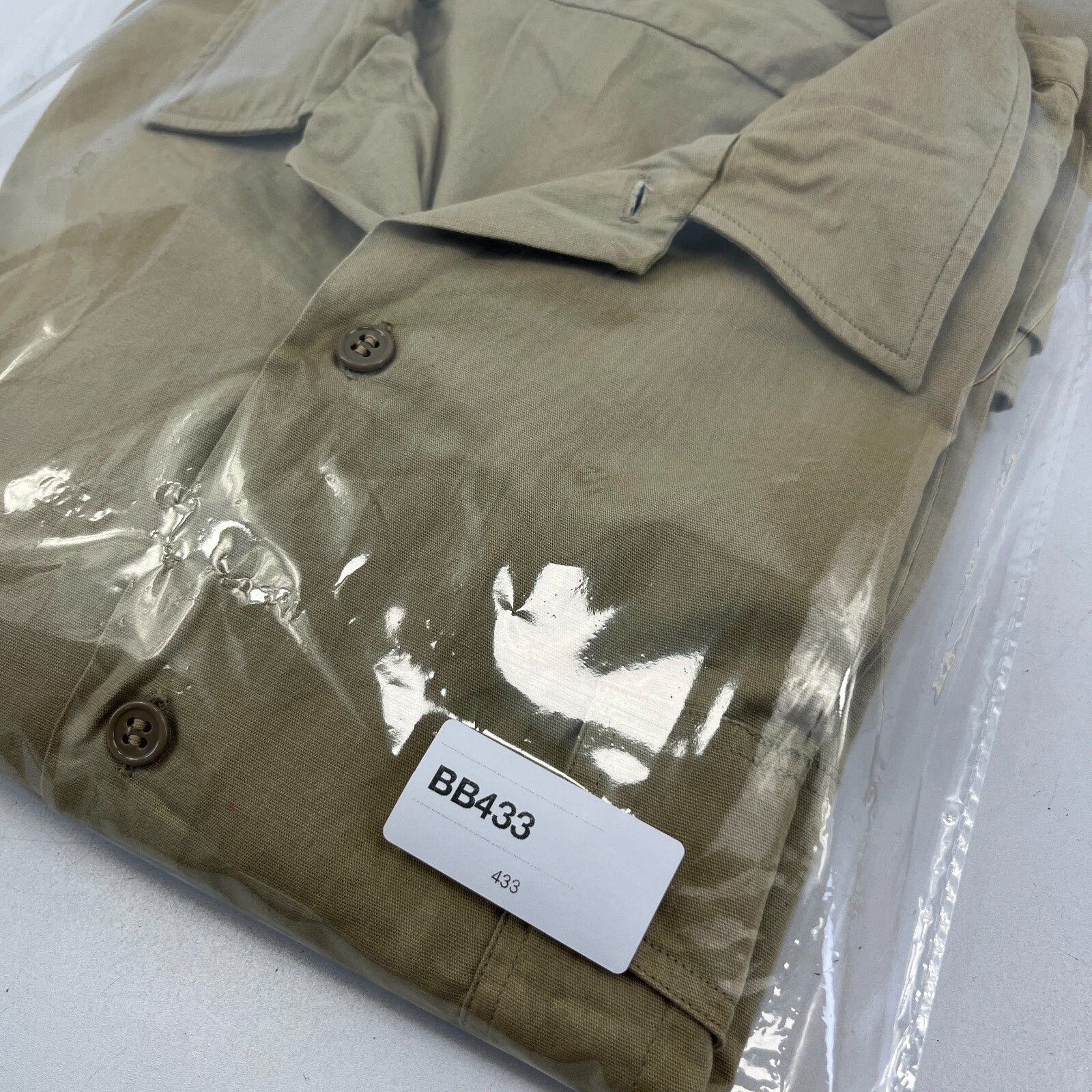 Vintage Elbeco Reeves Khaki Sanforized Poplin Workwear Shirt US Military XL
