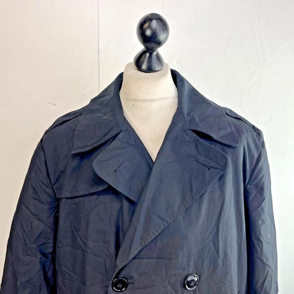 Vintage US Army Military Long Trench Coat Raincoat in Black size 42R