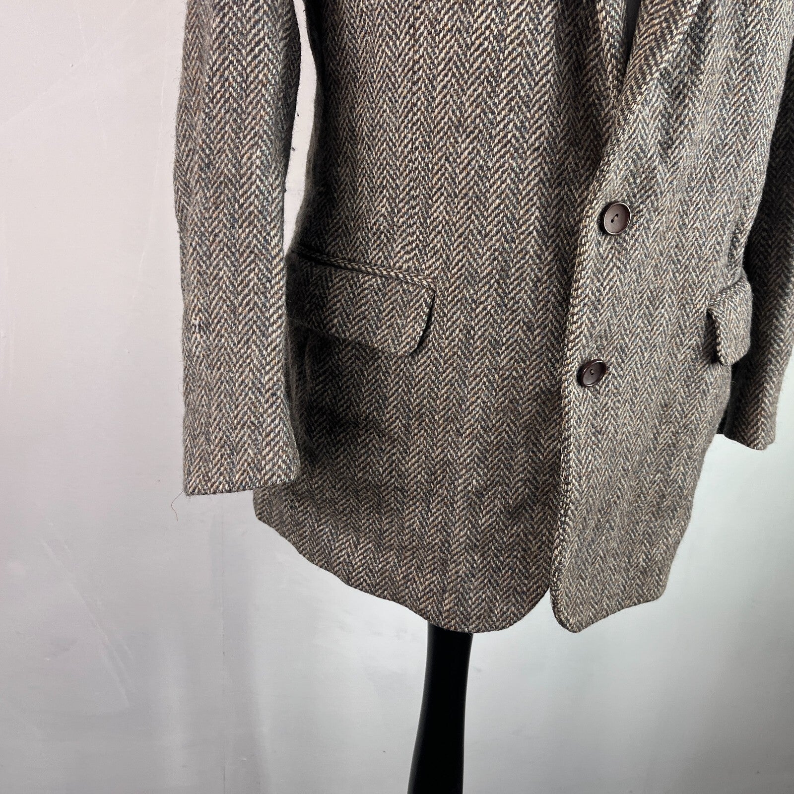 Crombie Men's Brown Herringbone Pure Wool Blazer size Medium