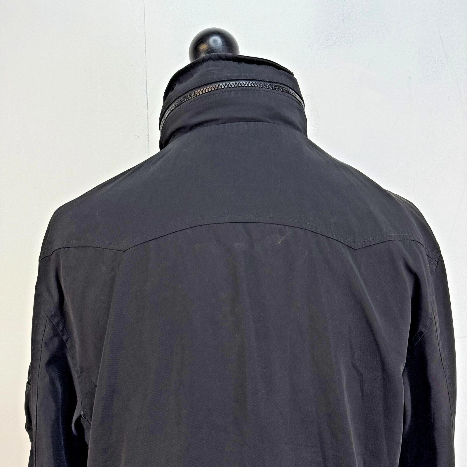 Levis Men's Jacket in Black size Large Waterproof Softshell with Stow Hood