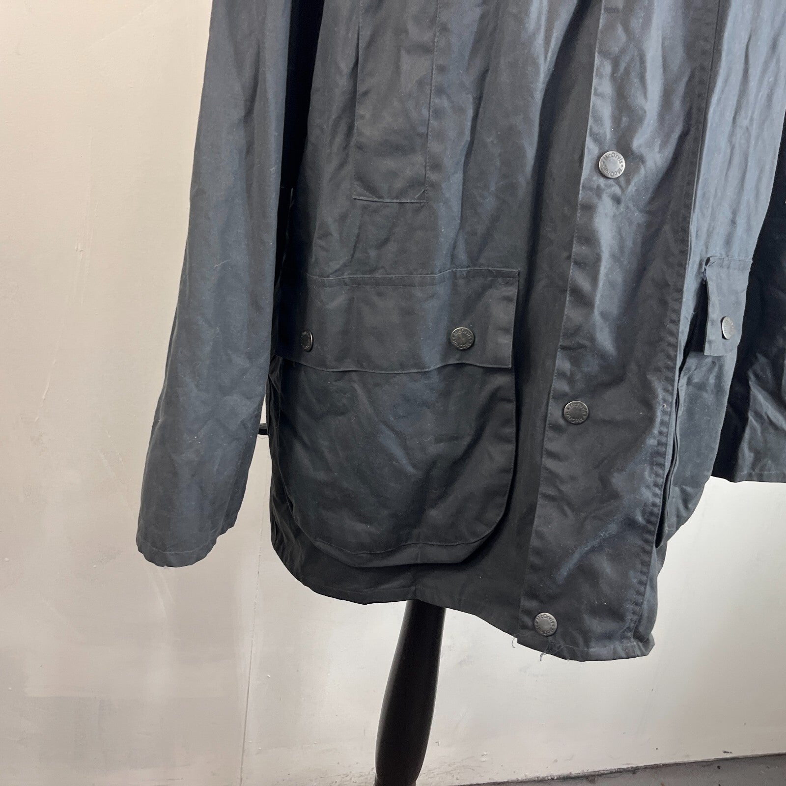 Mc Orvis Wax Jacket Mens size L Black Waxed Coat Made in the UK