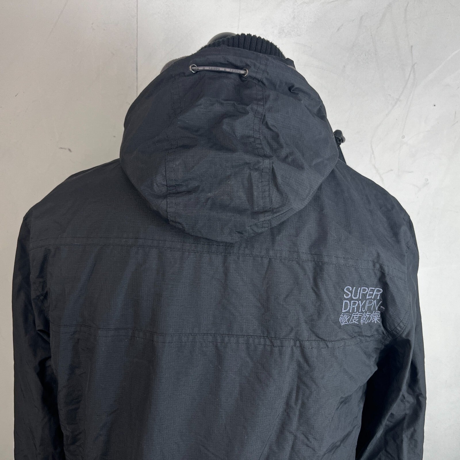 Superdry Original Windcheater Jacket Japan Men’s size Large Black Fleece Lined