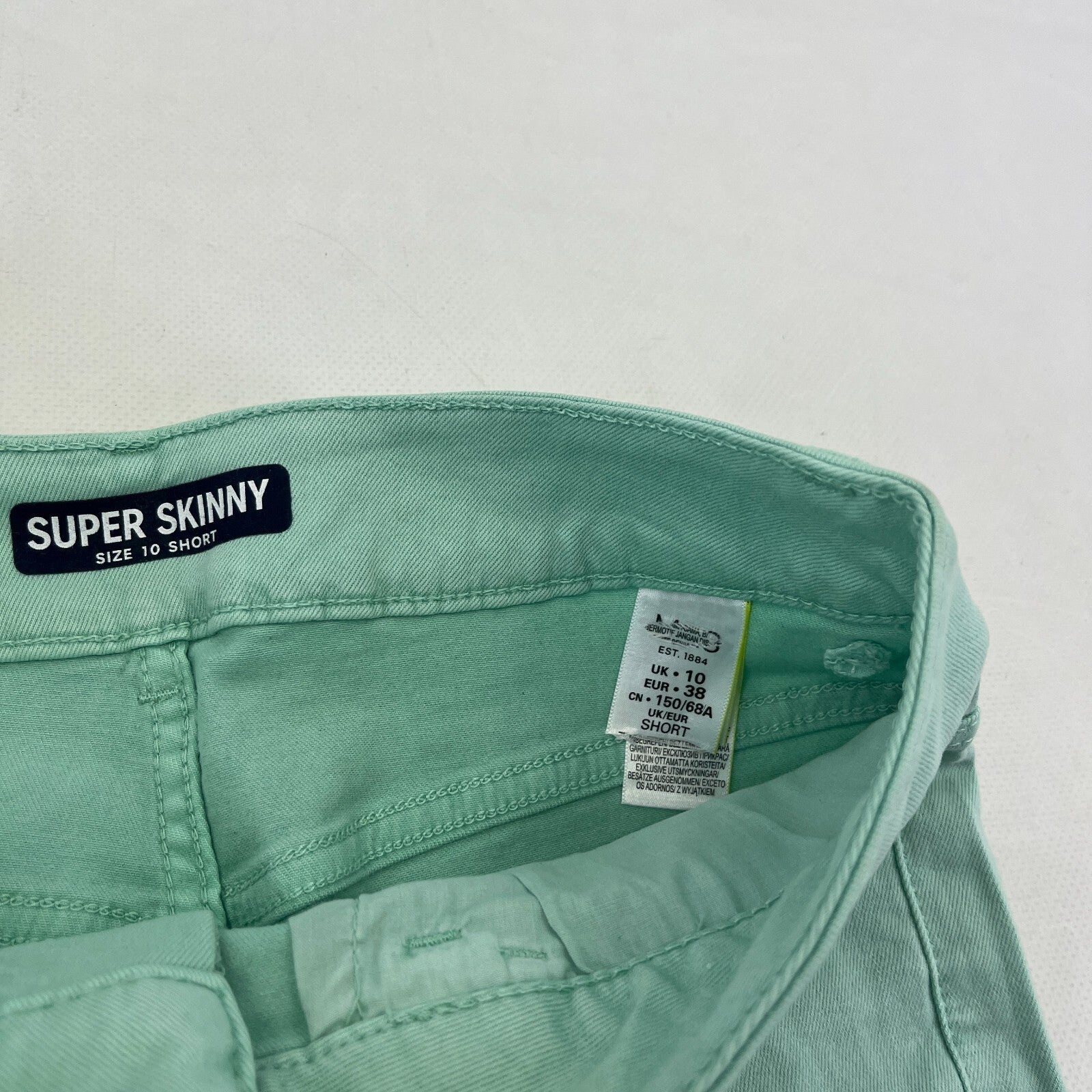 Marks & Spencer Mint Green Super Skinny Jeans - UK size 10S - BNWOT