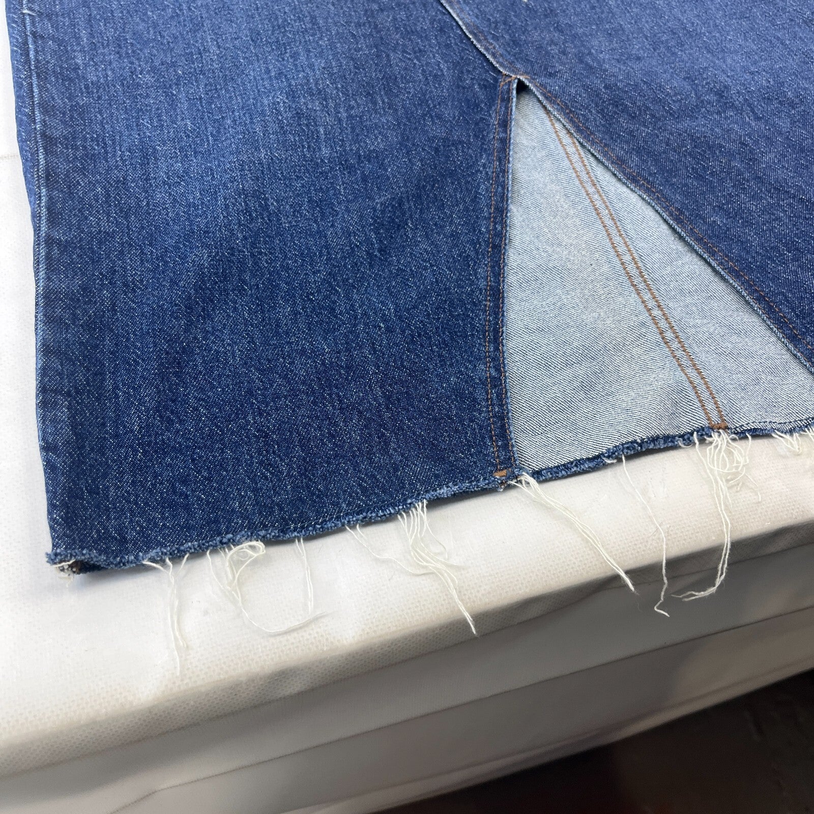 Fat Face Weston Denim Midi Skirt Cotton Festival UK 12 Dark Blue with Hem Fray