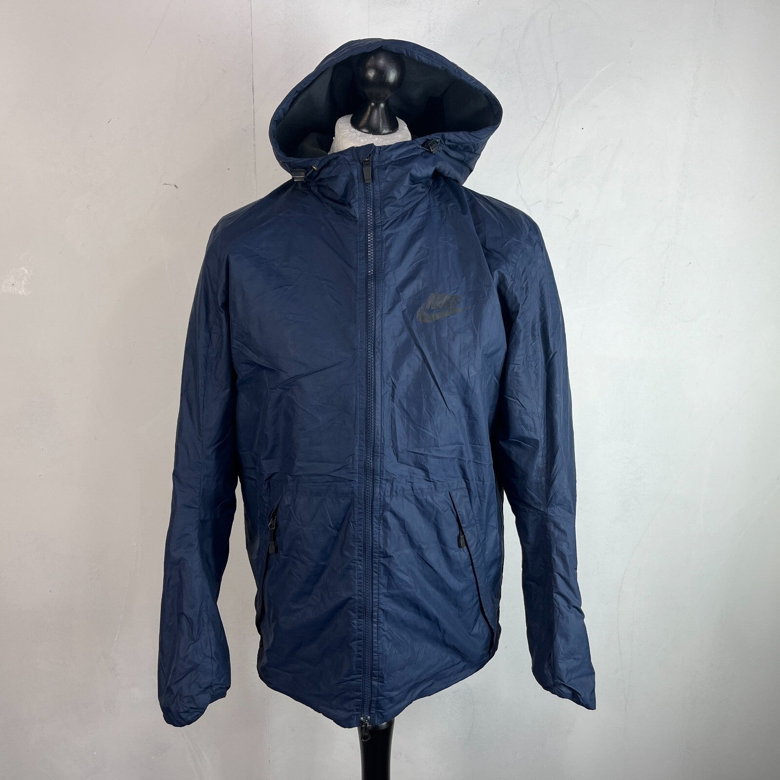 Nike Sportswear Jacket Men's size M Navy Blue Windrunner Windbreaker Hood Lined