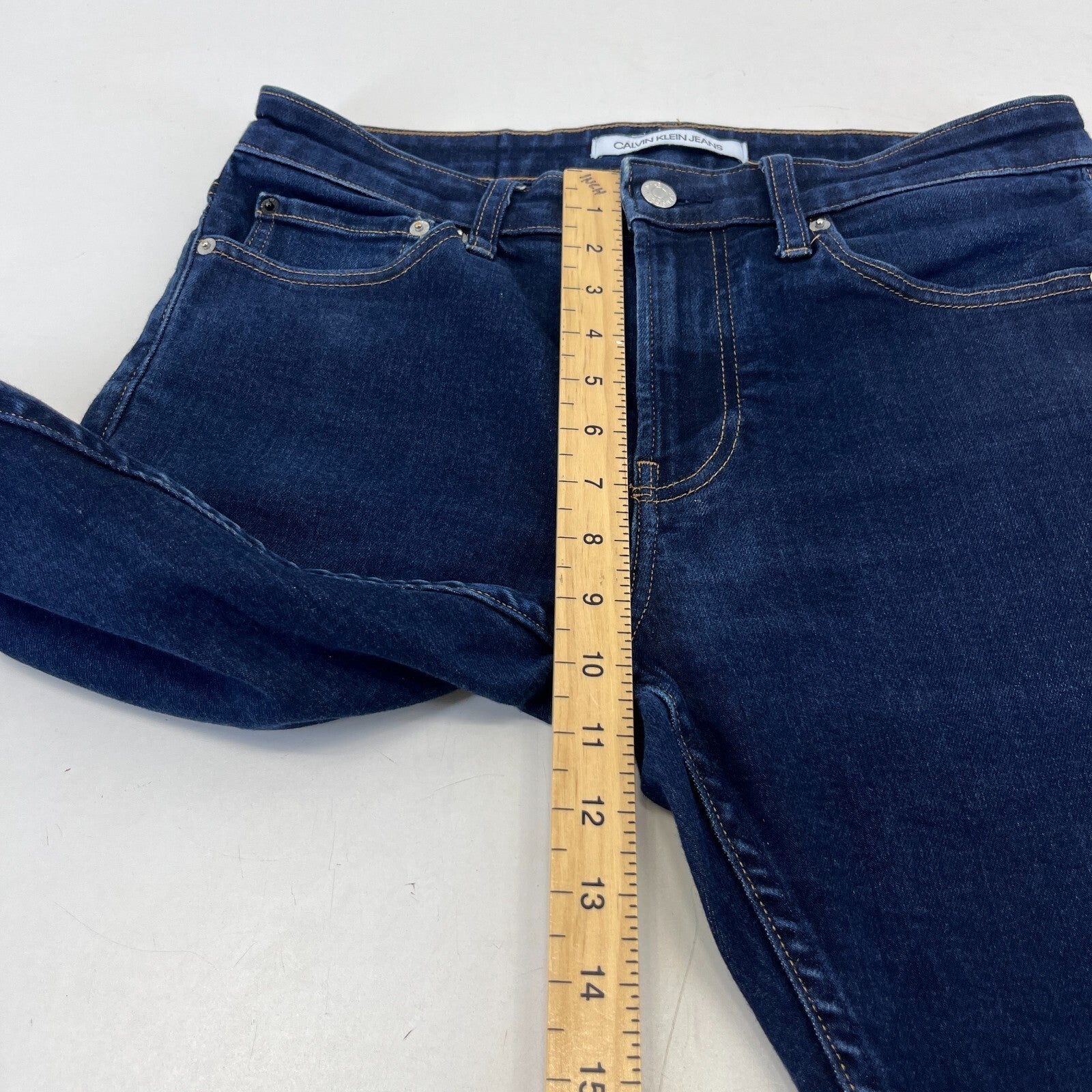 Calvin Klein Dark Blue Wash Slim Fit Jeans Men's size W30" L30" - Mint