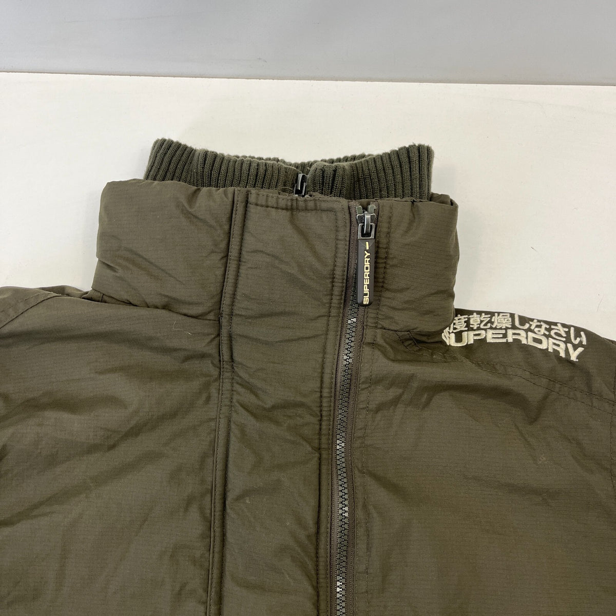 Superdry The Windcheater Men's Khaki Jacket size Large Waterproof Bomber