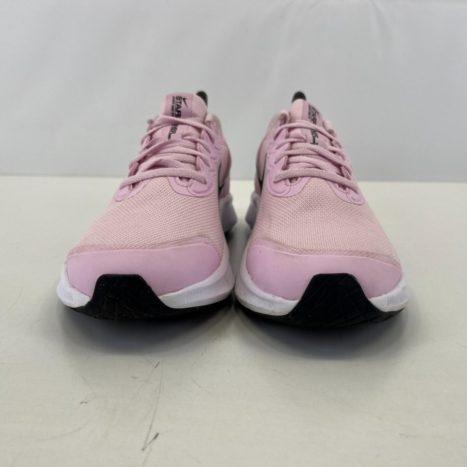 Nike Star Runner Running Trainers in Baby Pink Womens size UK 6 - EU 40