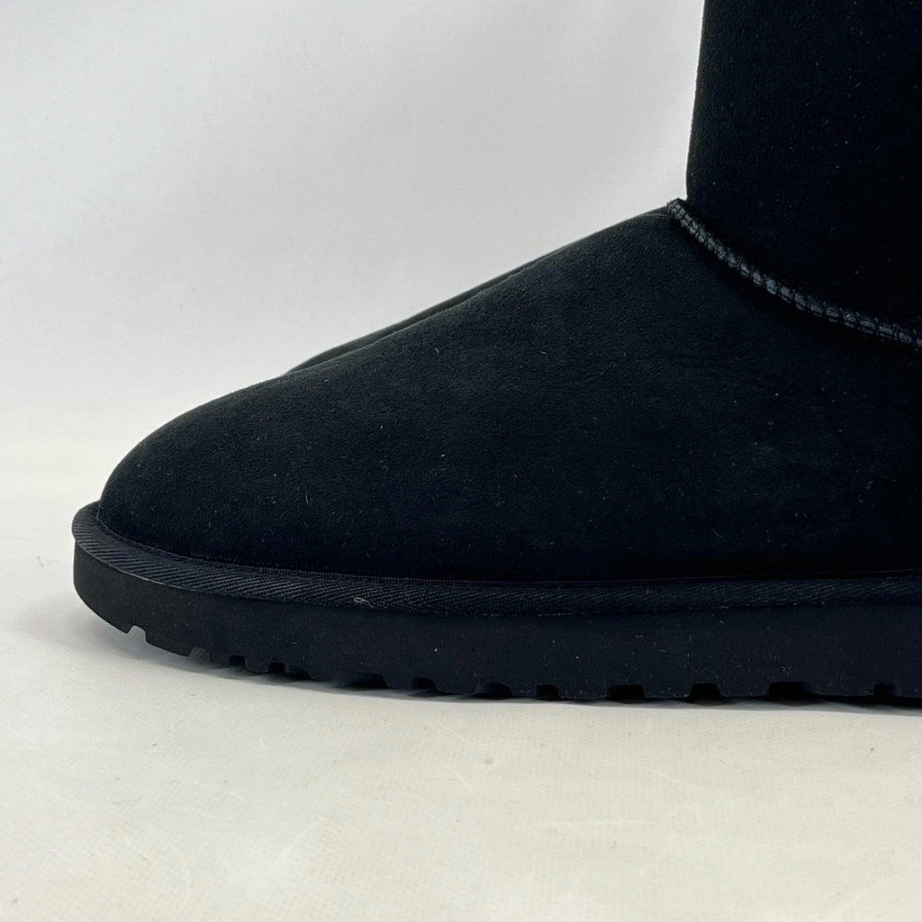 Genuine UGG Classic Short II Boots in Black UK Adult 10.5 Fleece Lined - New