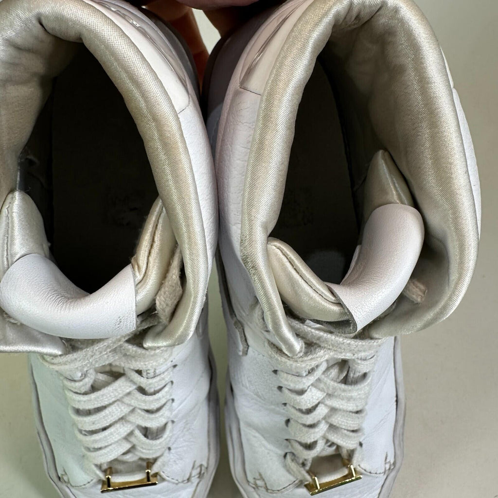 Nike Blazer Royal 2018 Leather Hi Top Trainers in White UK size 6