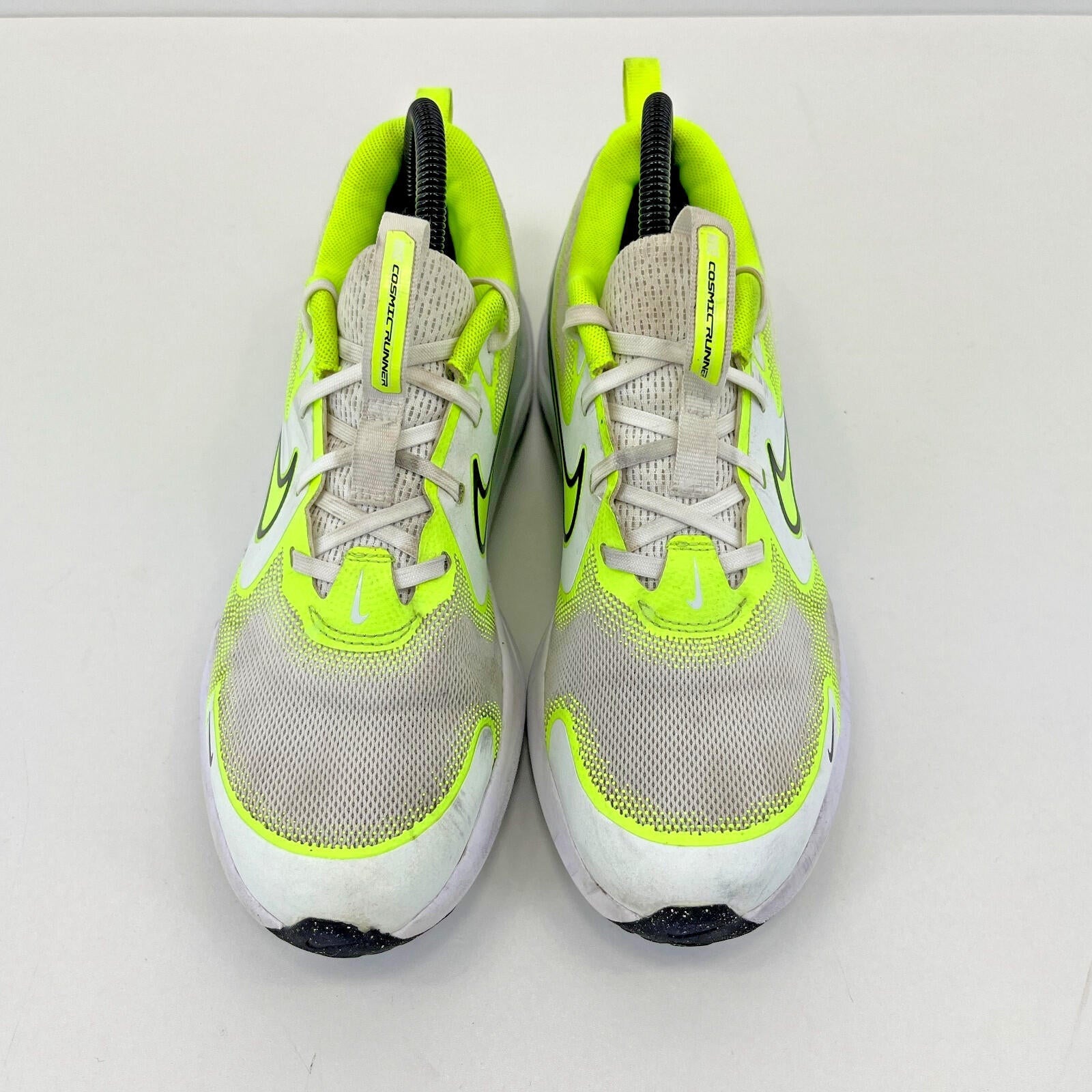 Nike Cosmic Runner White & Fluo Green Running Trainers size UK 5.5 / EU 38.5