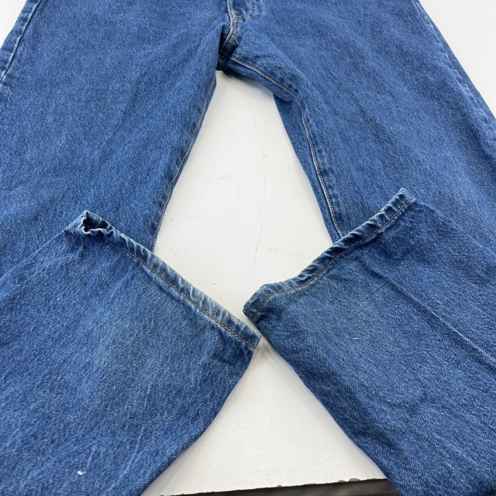 Authentic Men's Levi 501 Jeans - Straight Leg - Blue - W36" L32" - VGC