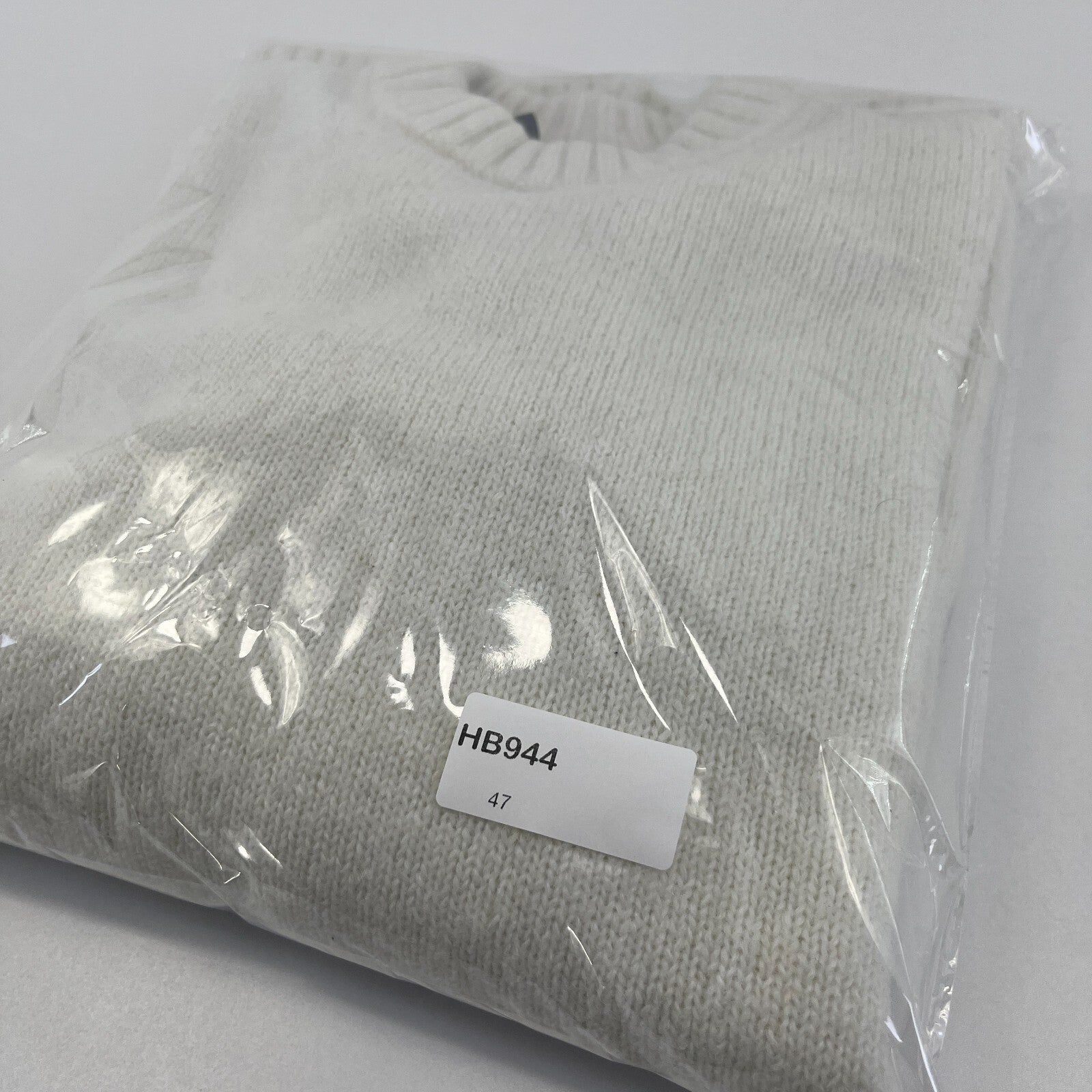 Sweaty Betty Alpine Wool Crew Neck Jumper Sweater in Lily White size S Alpaca